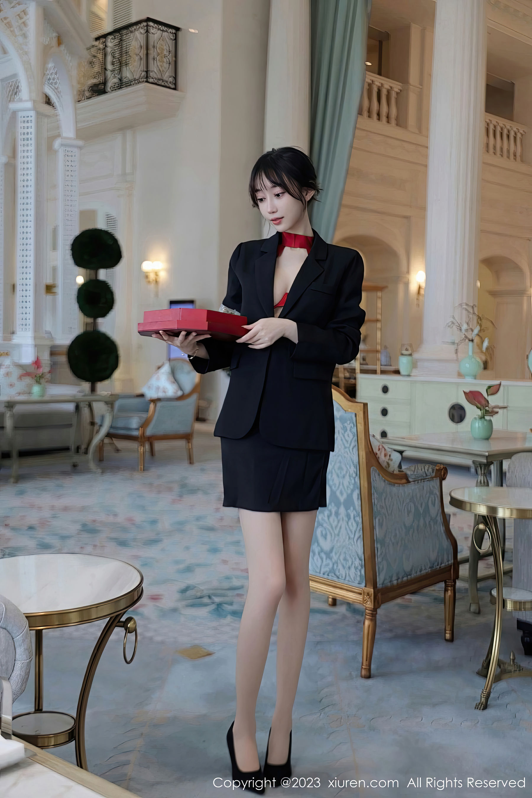 [秀人XiuRen] 2023.07.19 No.7102 玥儿玥