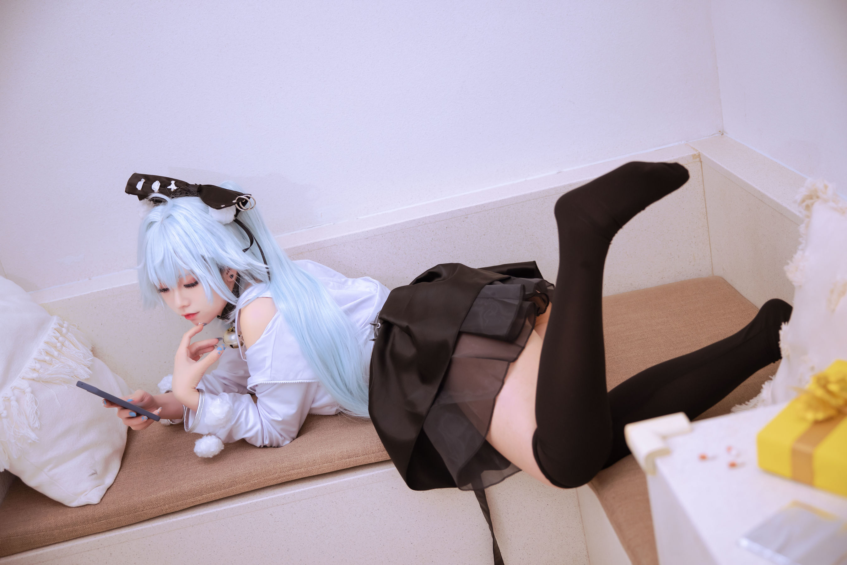 动漫博主G44不会受伤 - 芙洛伦 白情