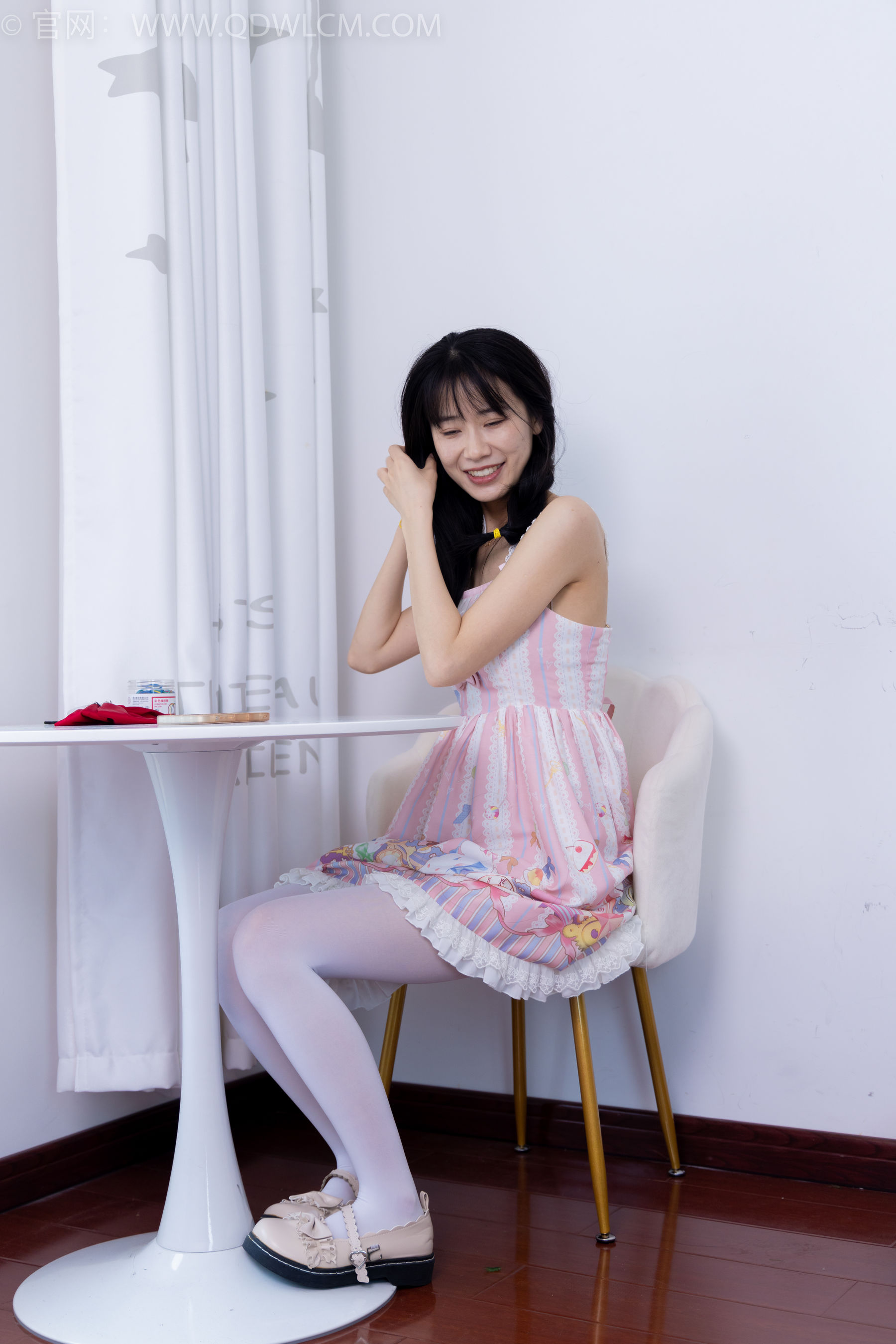 物恋传媒 No.1634 菜菜 -粉红少女