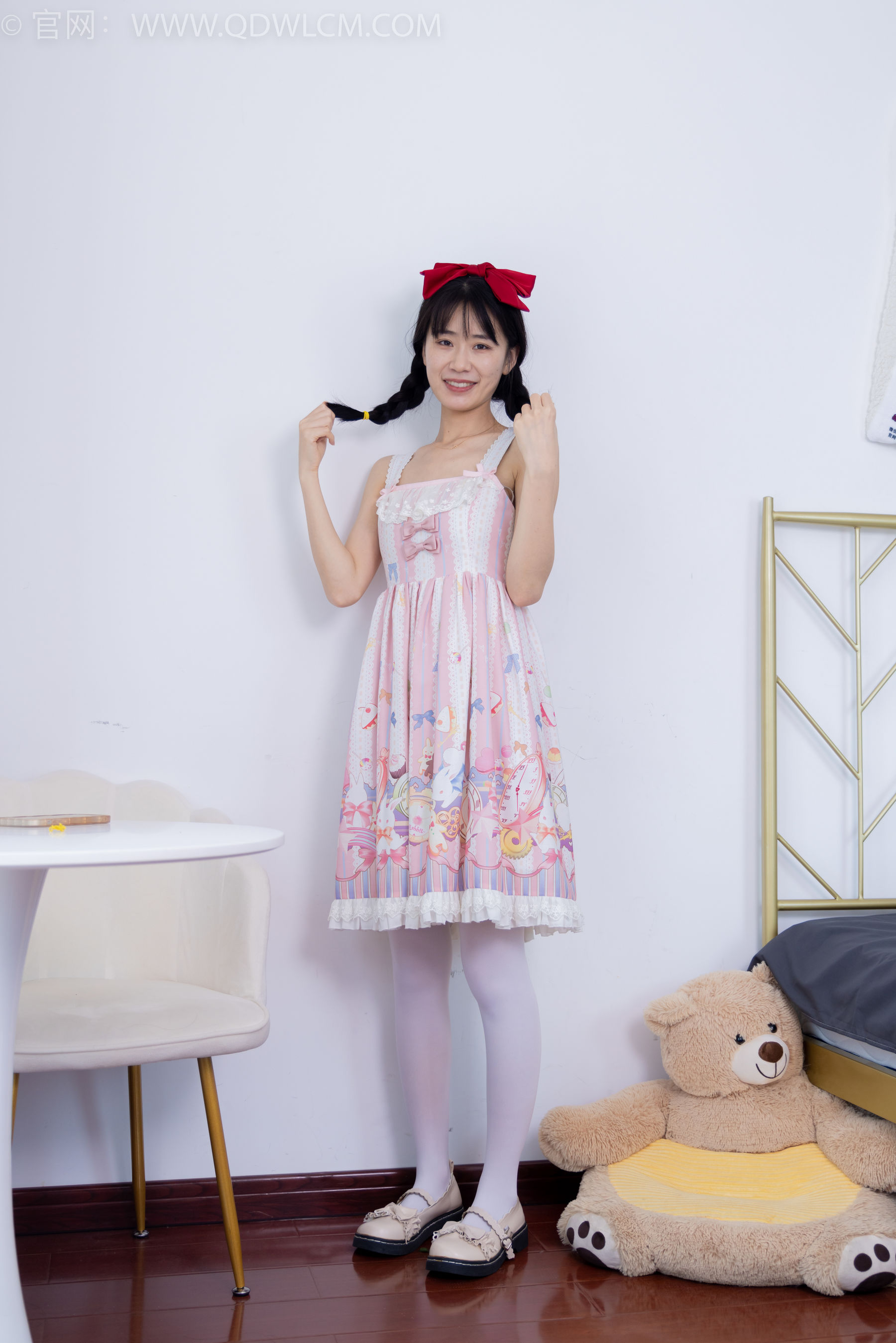 物恋传媒 No.1634 菜菜 -粉红少女