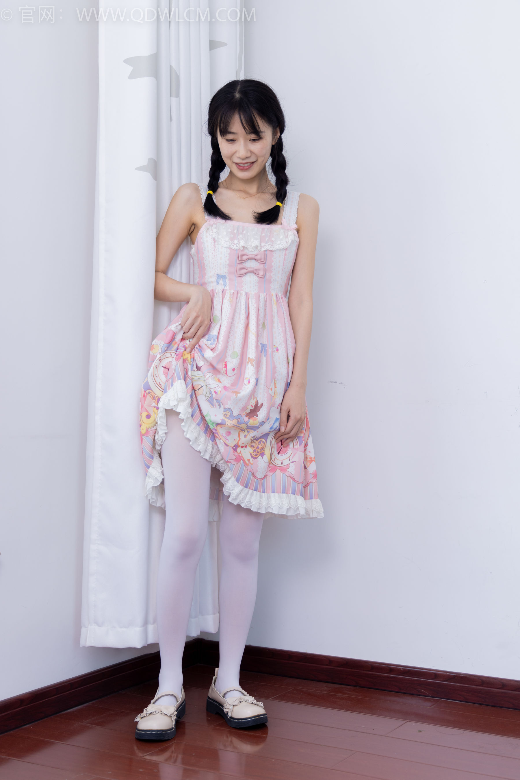 物恋传媒 No.1634 菜菜 -粉红少女