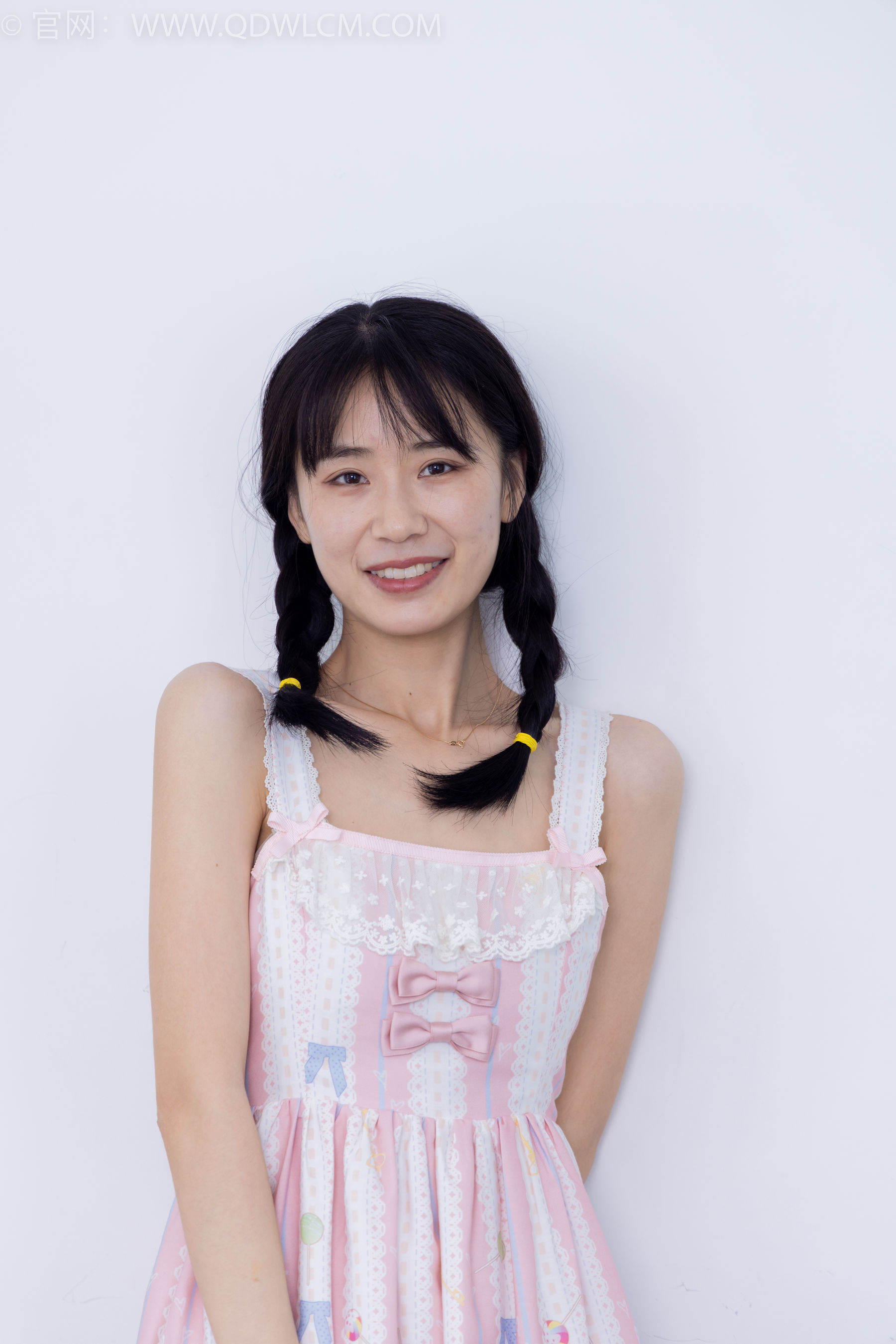 物恋传媒 No.1634 菜菜 -粉红少女