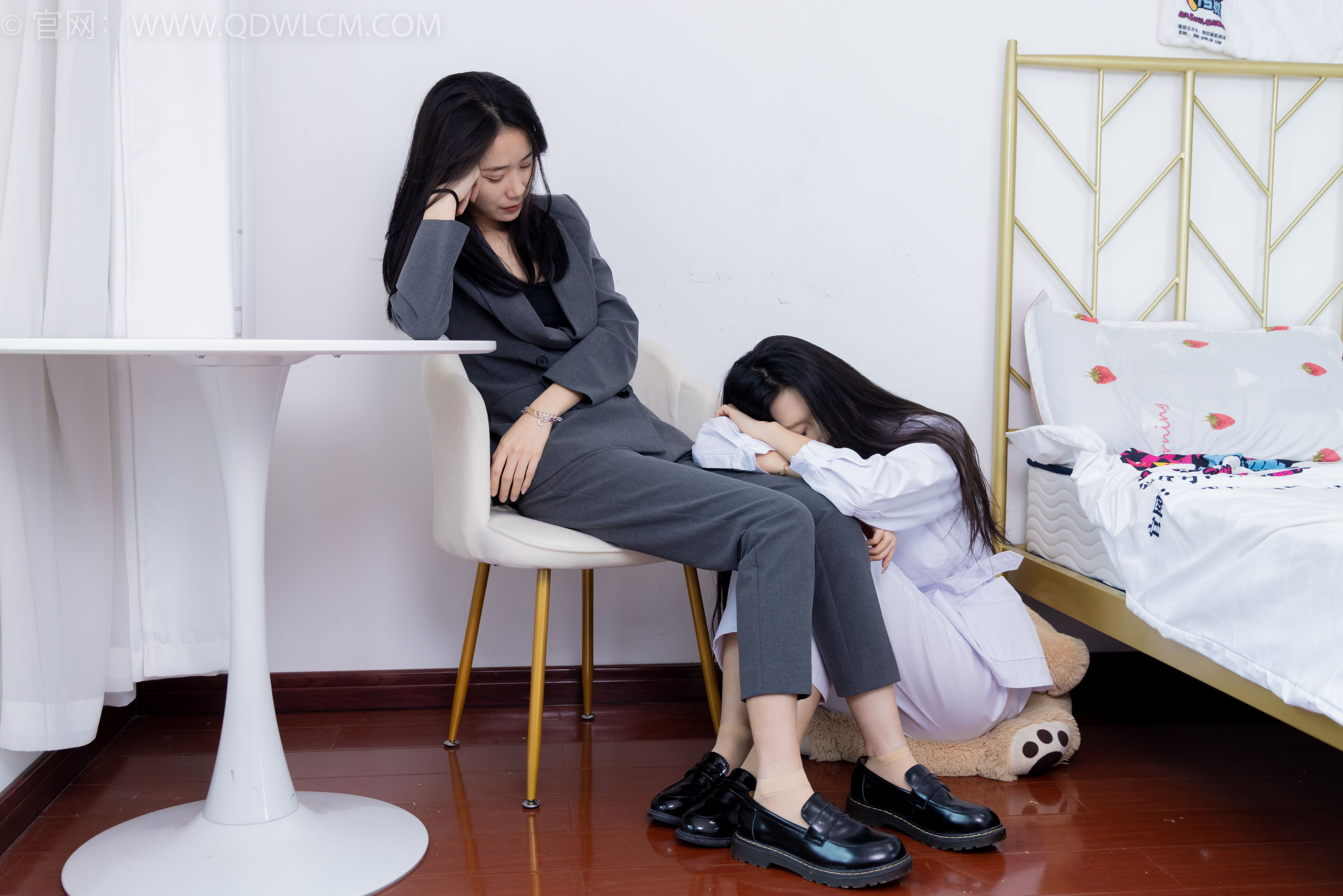 物恋传媒 No.1650 小竹&菜菜 -重生之美