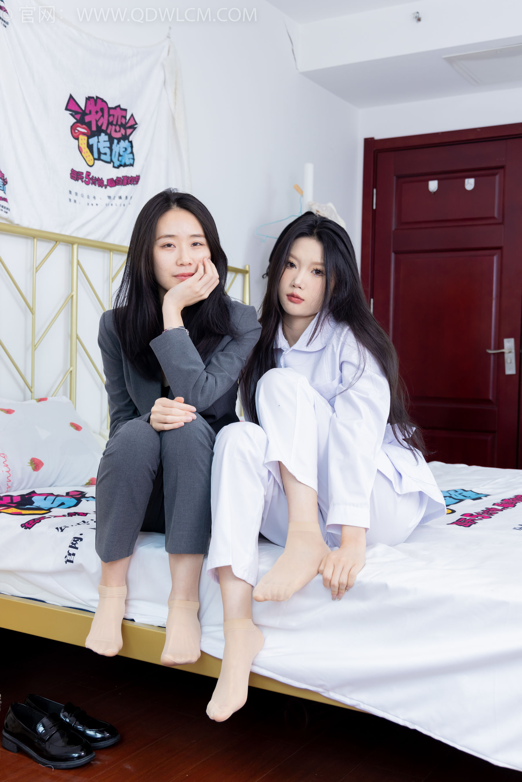 物恋传媒 No.1650 小竹&菜菜 -重生之美