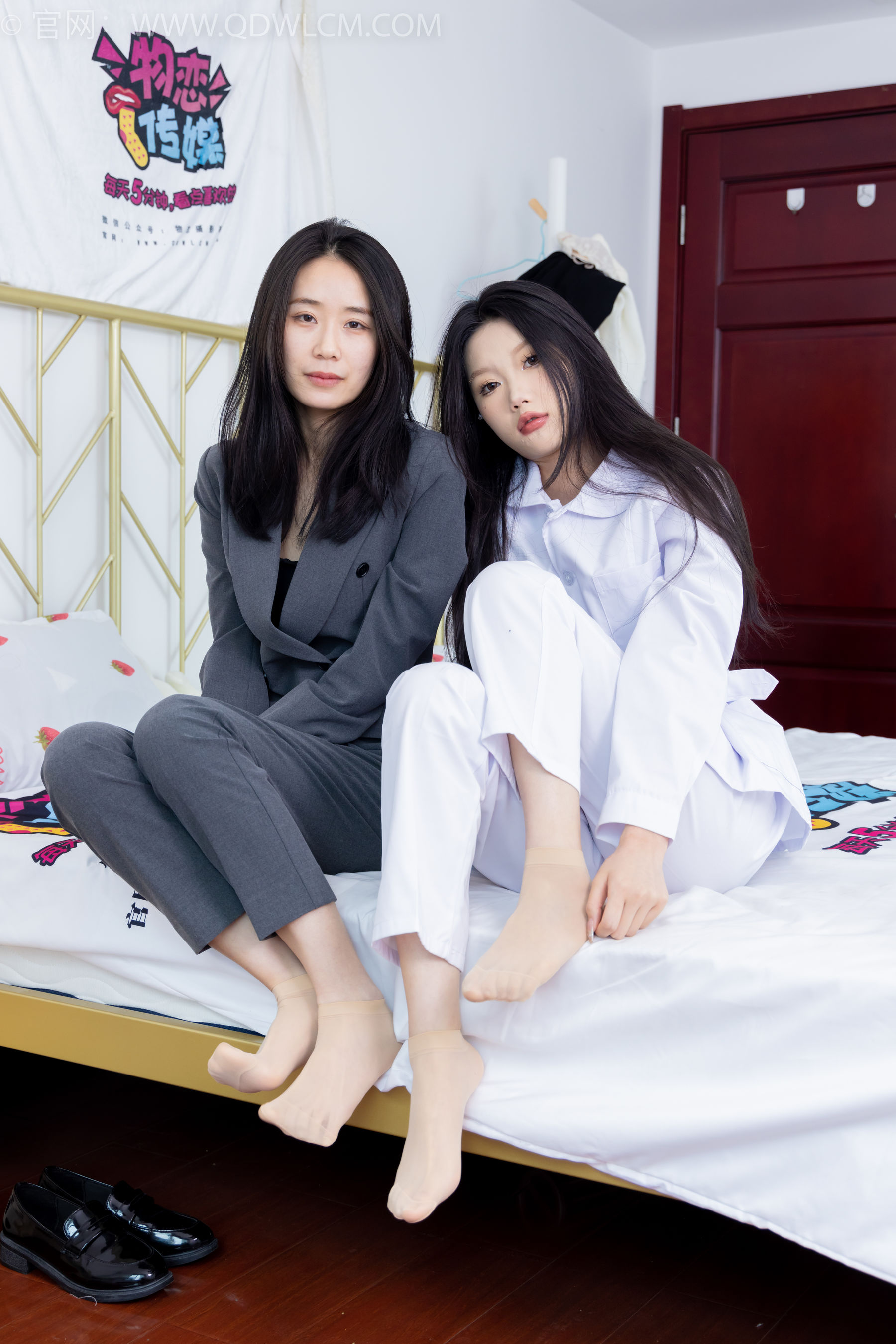 物恋传媒 No.1650 小竹&菜菜 -重生之美