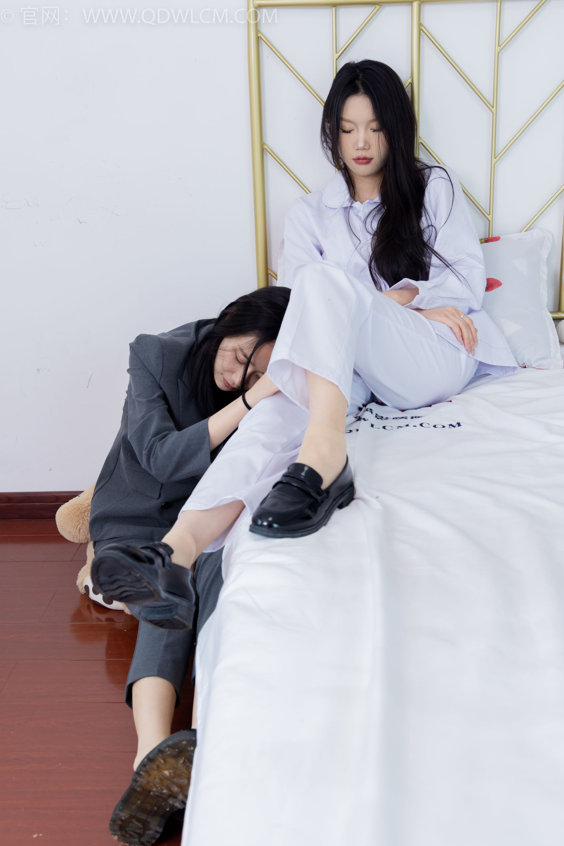 物恋传媒 No.1650 小竹&菜菜 -重生之美