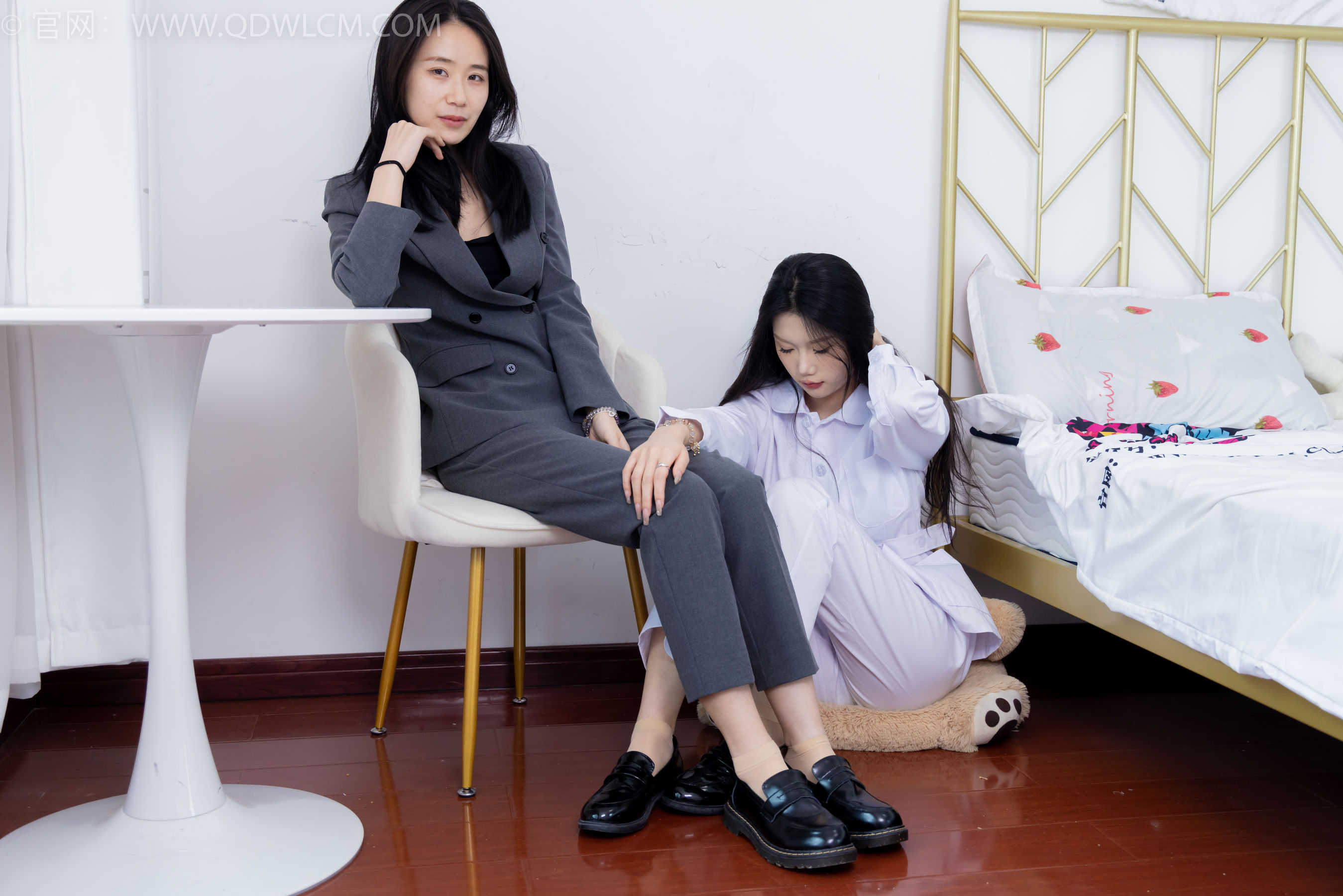 物恋传媒 No.1650 小竹&菜菜 -重生之美