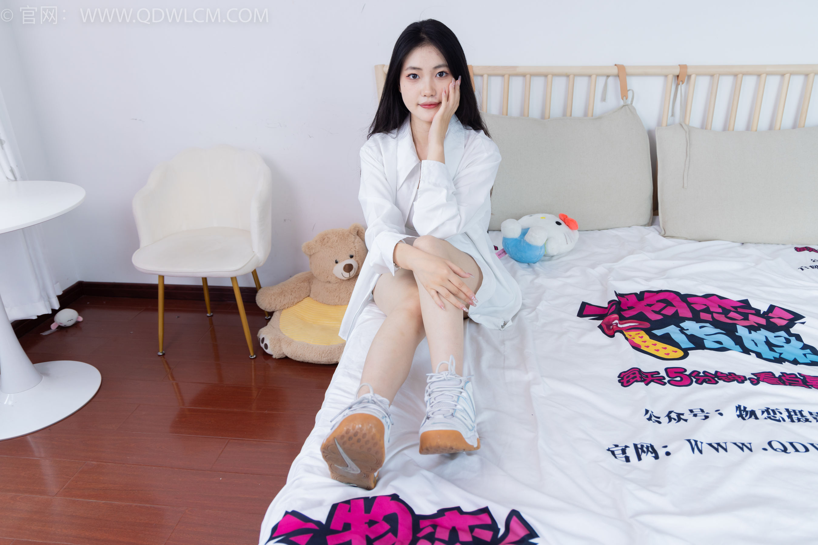 物恋传媒 No.1652 香香 -新人驾到