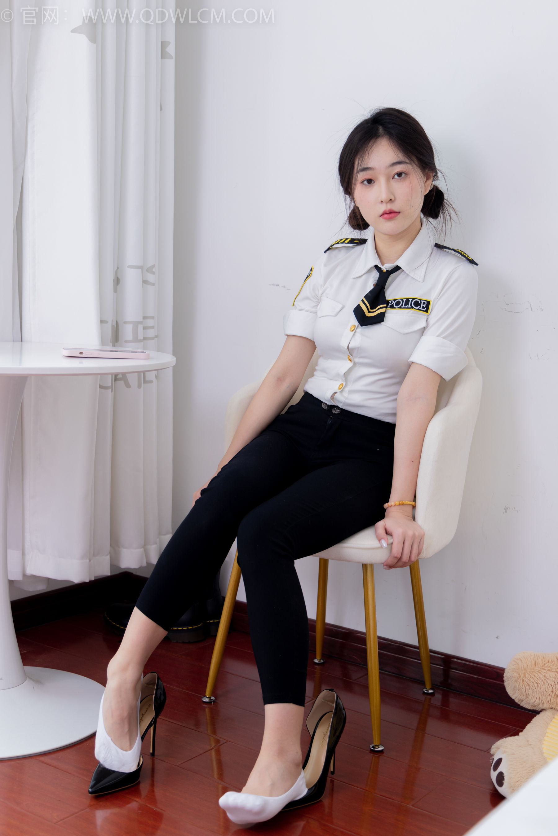 物恋传媒 No.1654 美兔 -晚风吹人醒