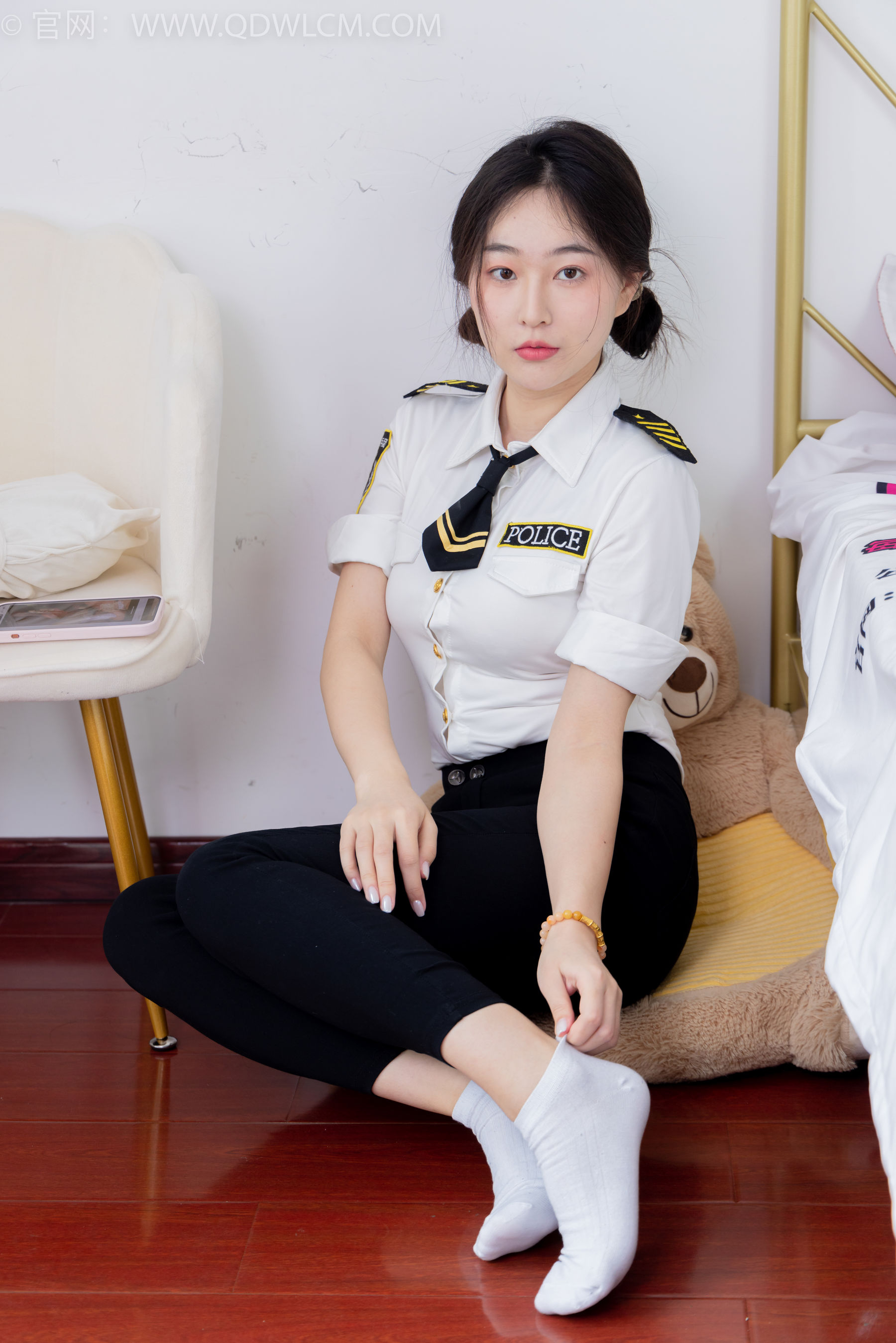 物恋传媒 No.1654 美兔 -晚风吹人醒