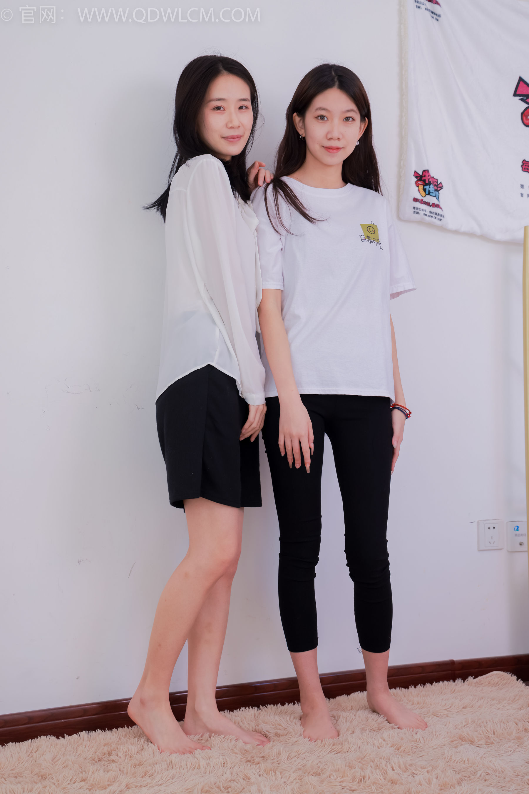 物恋传媒 No.1657 菜菜&纤纤 -闪烁的星星