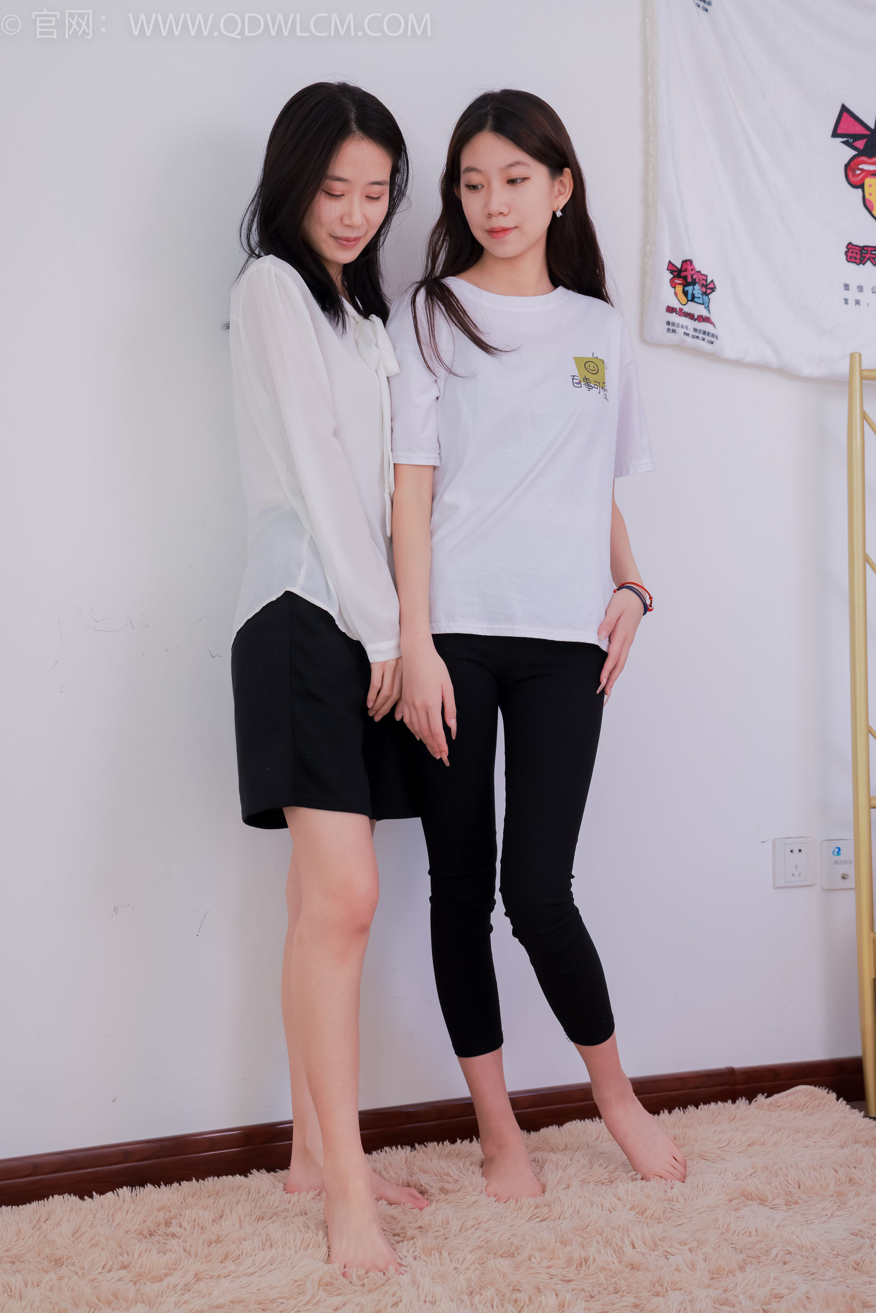 物恋传媒 No.1657 菜菜&纤纤 -闪烁的星星