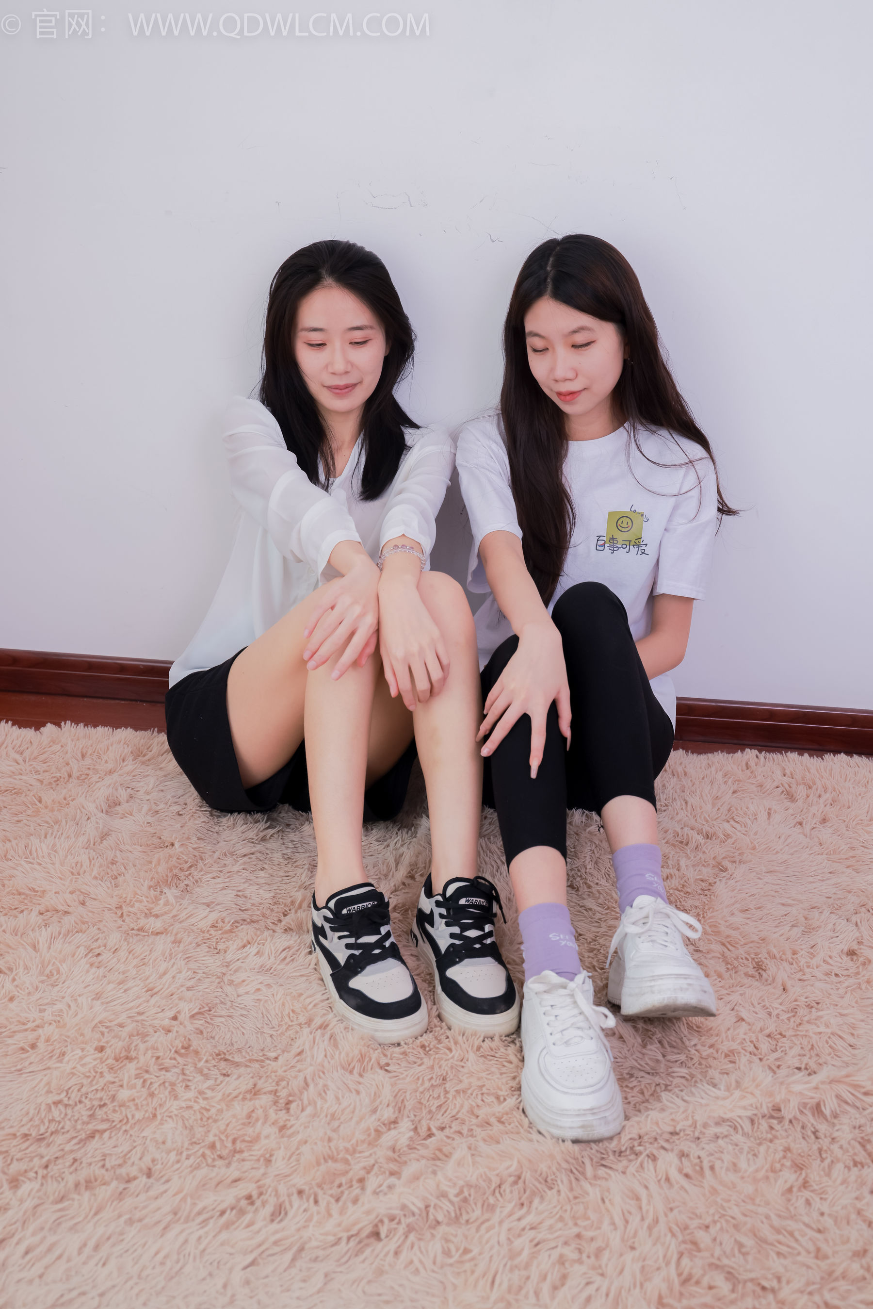 物恋传媒 No.1657 菜菜&纤纤 -闪烁的星星