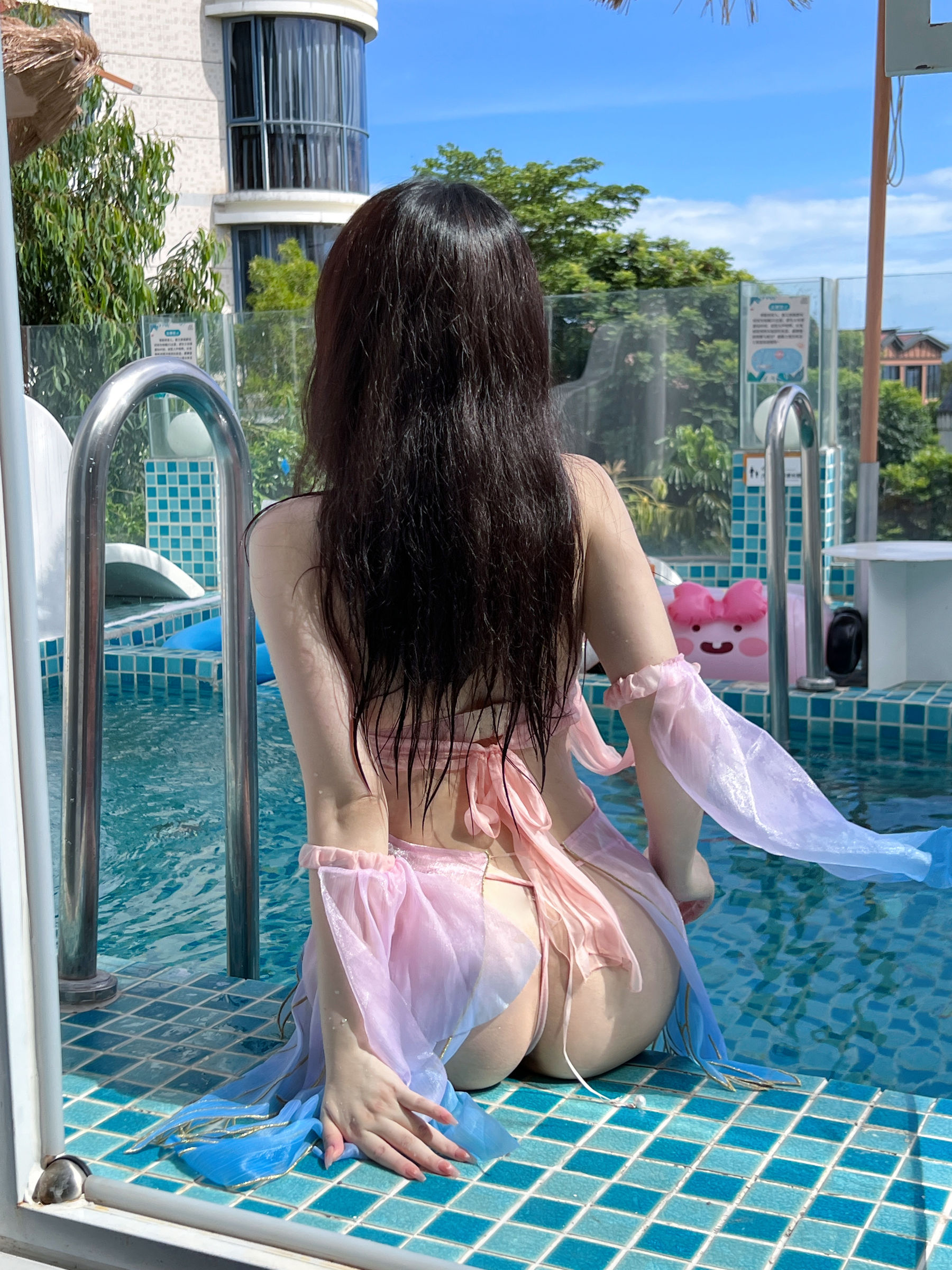 蜜桃少女是依酱呀 - 人鱼姬