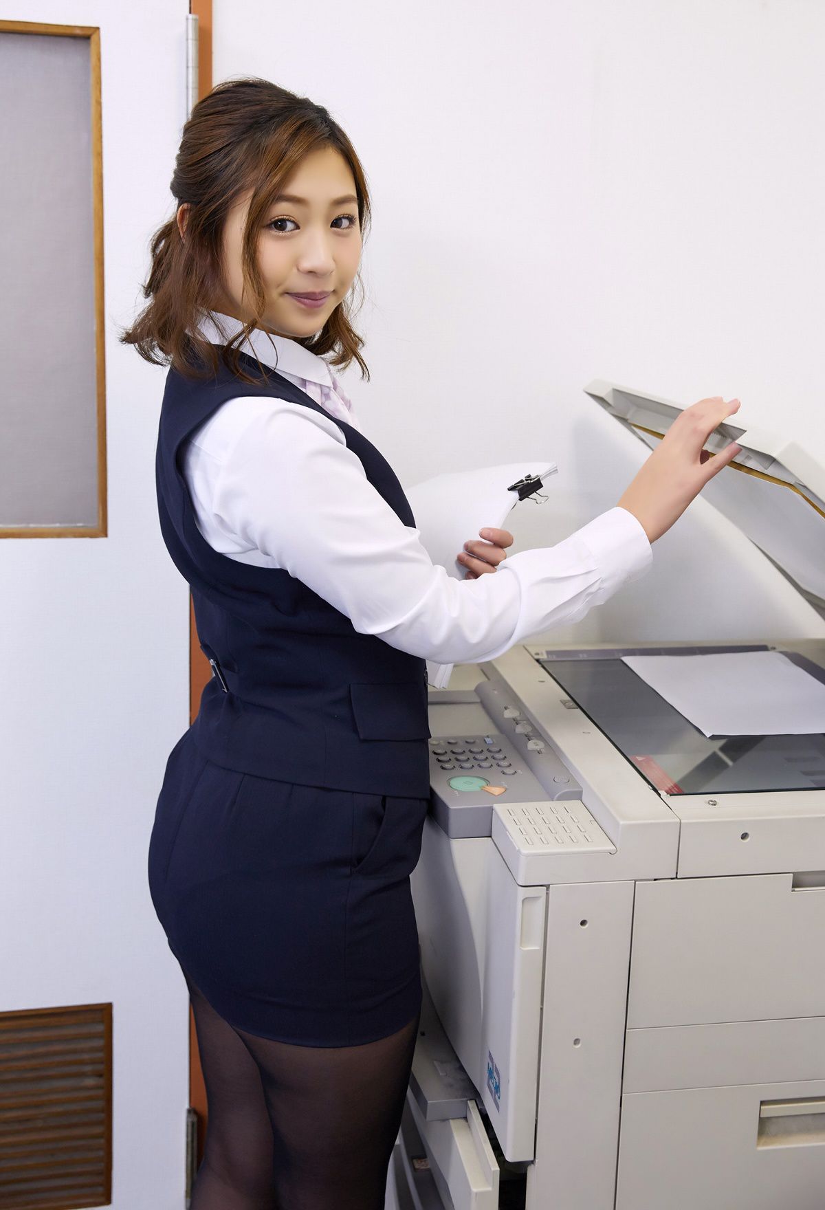 Ayaka Sayama 佐山彩香 - Don\'t call me by my name at work お仕事中は名前で呼んじゃだめだよ