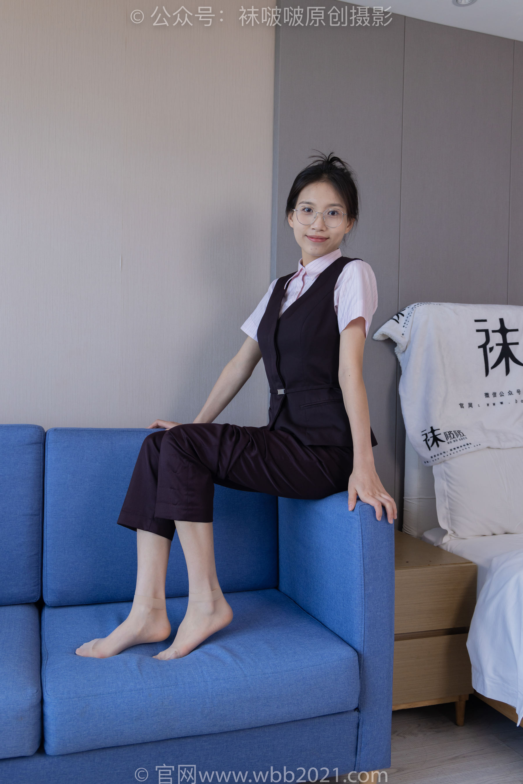 BoBoSocks袜啵啵 No.271 芝士 -平底鞋、短肉丝、银行制服