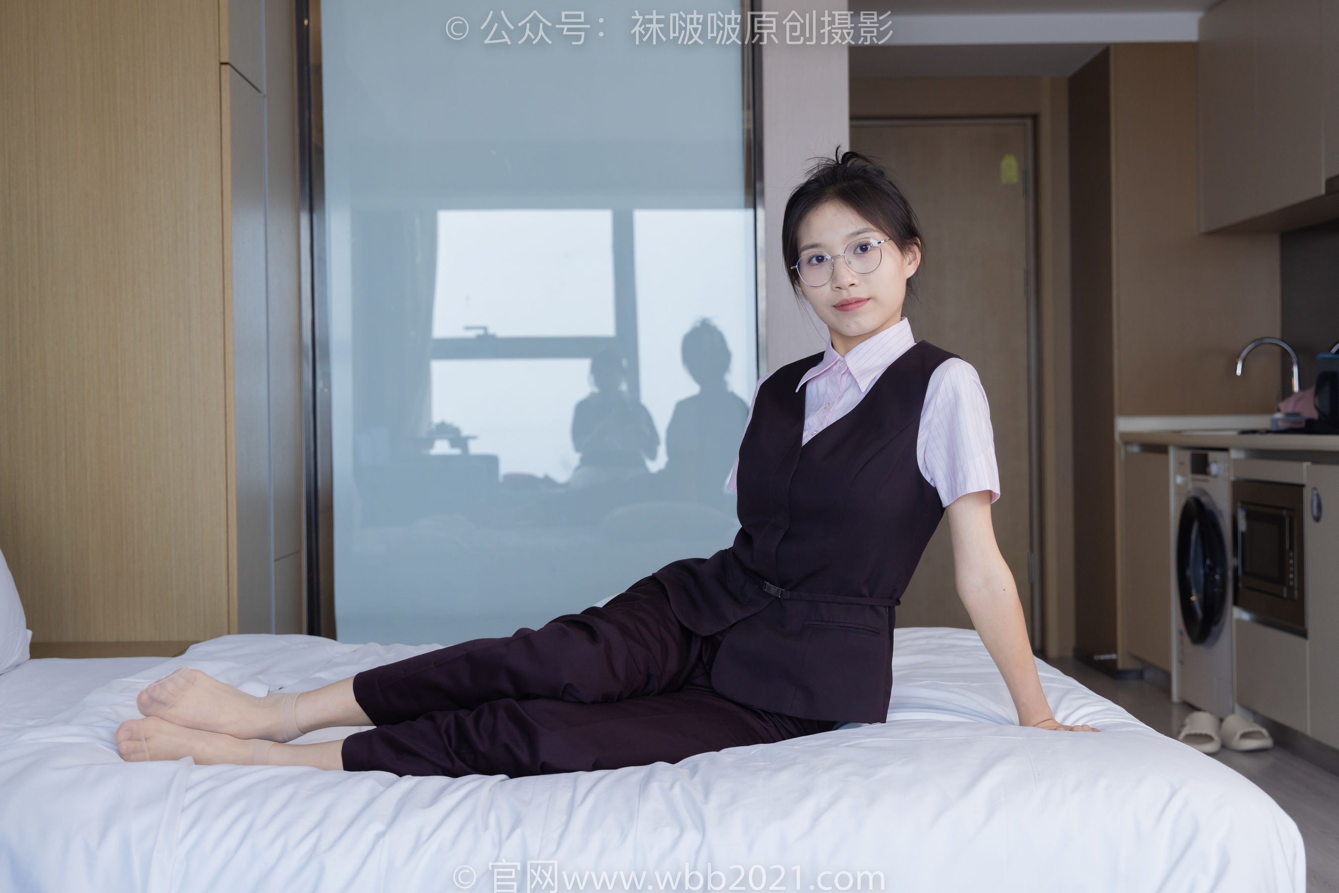 BoBoSocks袜啵啵 No.271 芝士 -平底鞋、短肉丝、银行制服