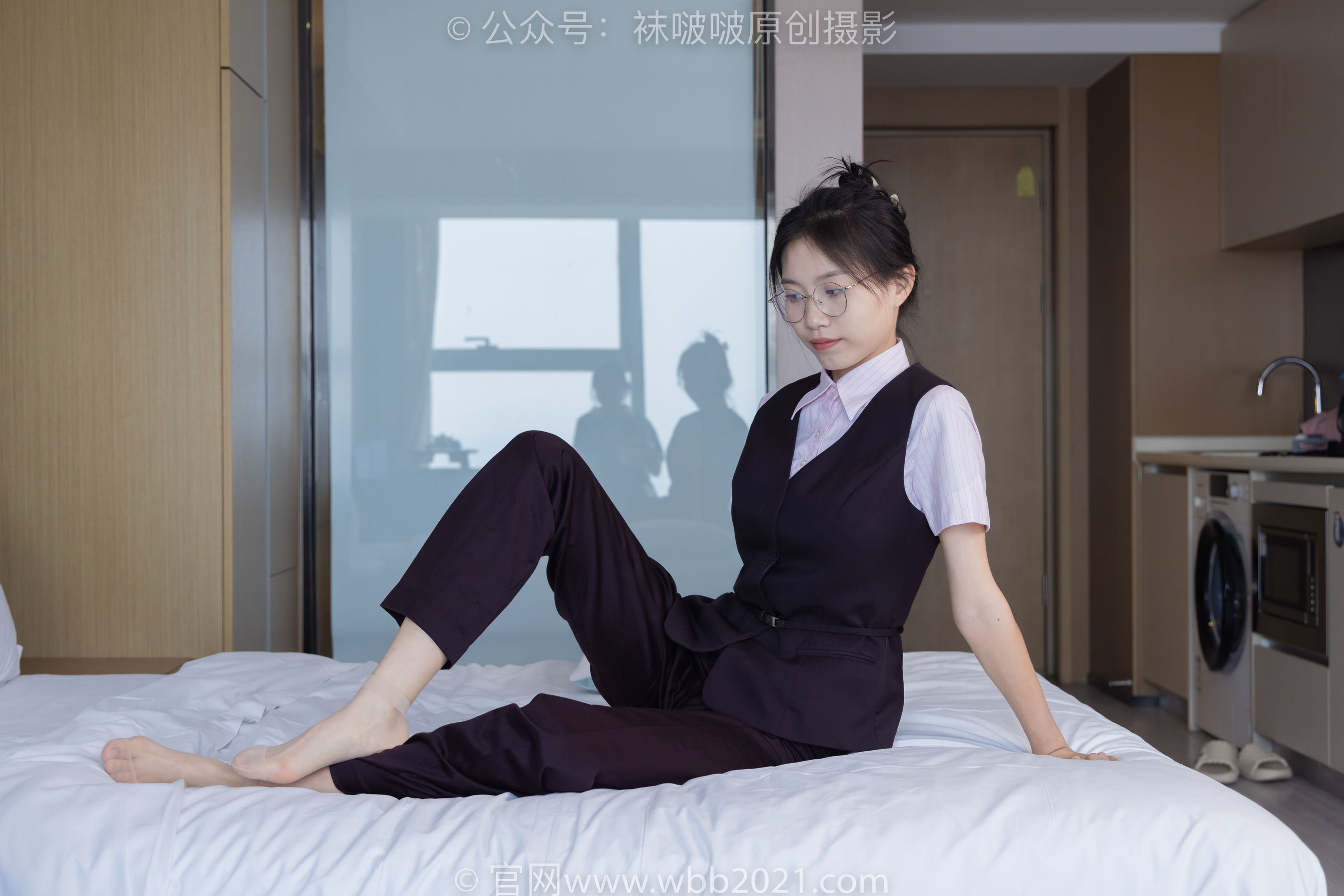 BoBoSocks袜啵啵 No.271 芝士 -平底鞋、短肉丝、银行制服