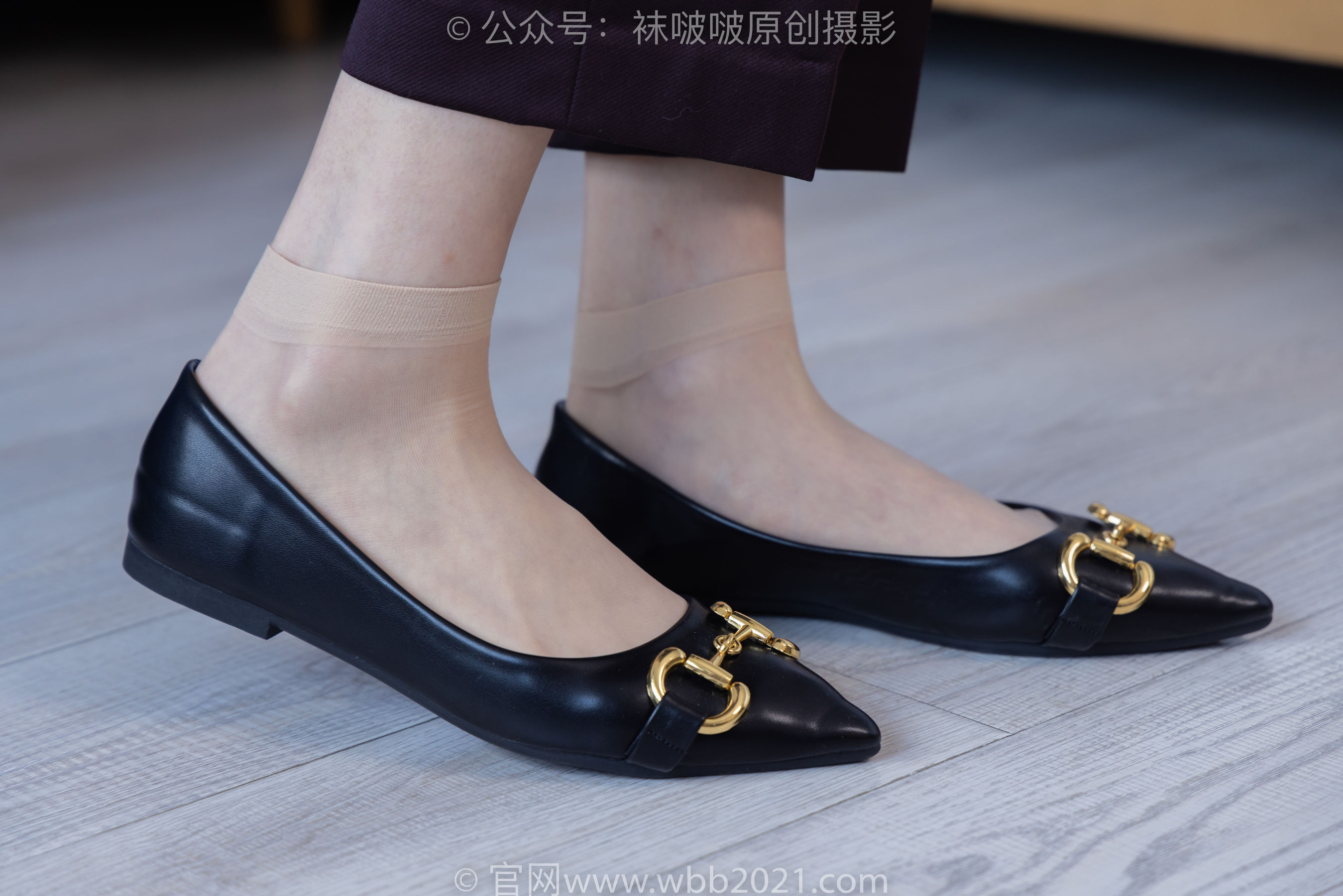BoBoSocks袜啵啵 No.271 芝士 -平底鞋、短肉丝、银行制服