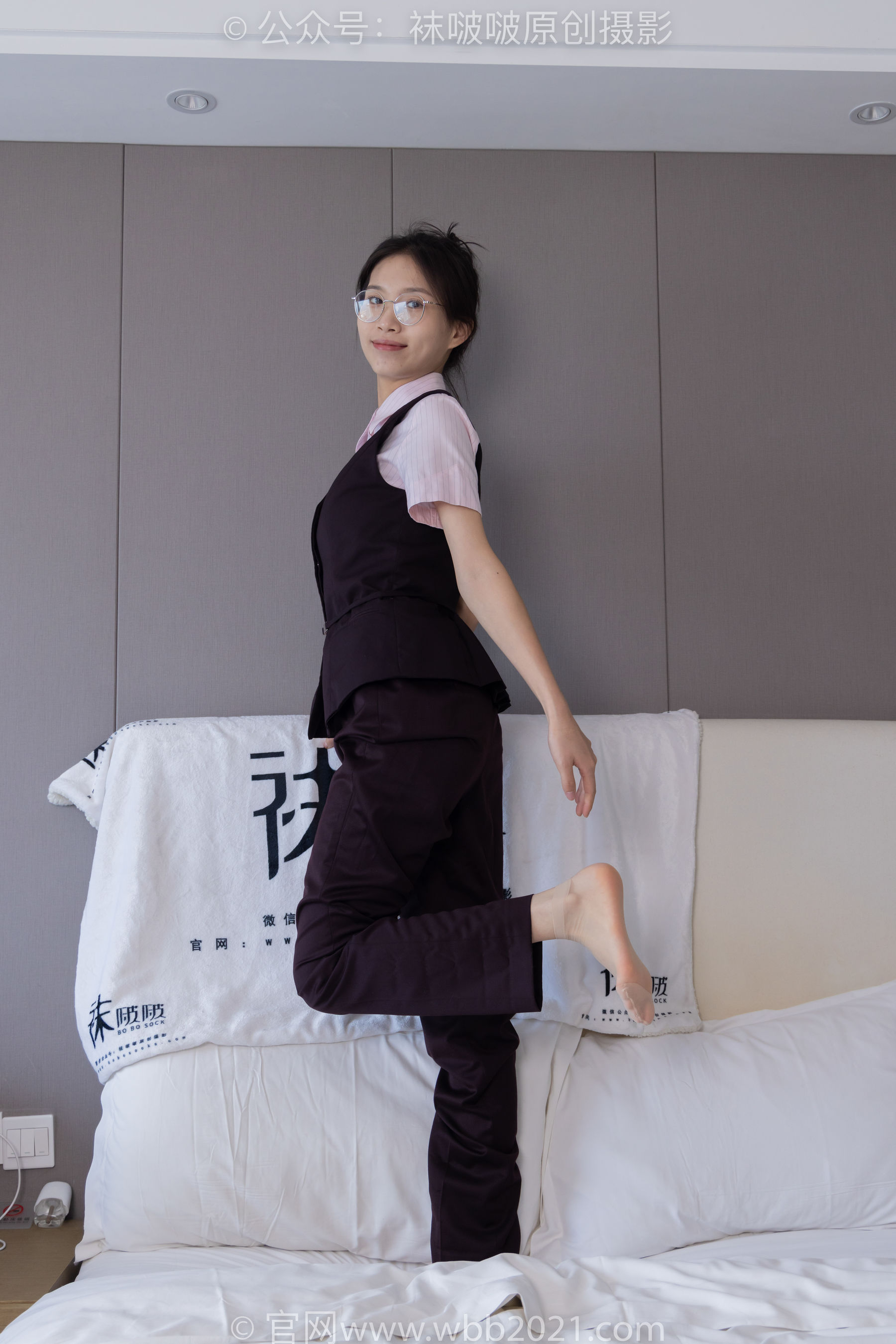 BoBoSocks袜啵啵 No.271 芝士 -平底鞋、短肉丝、银行制服