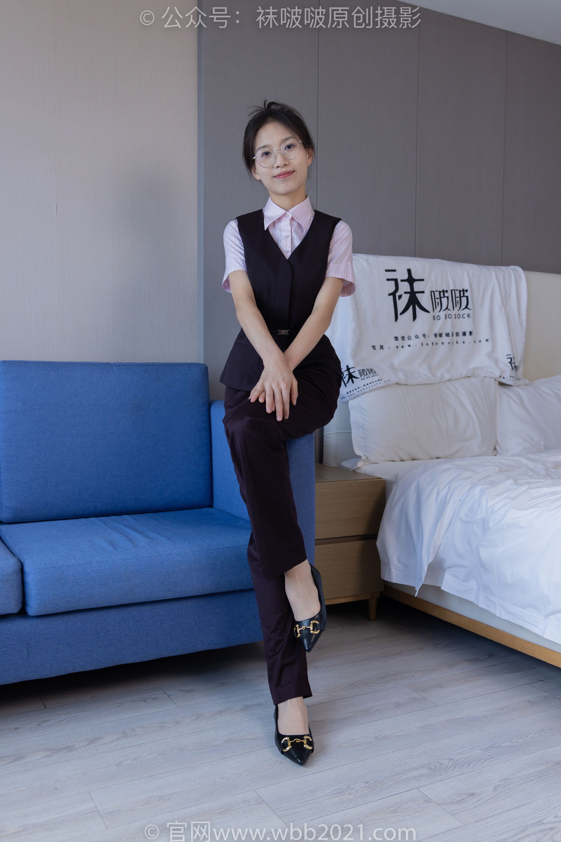 BoBoSocks袜啵啵 No.271 芝士 -平底鞋、短肉丝、银行制服