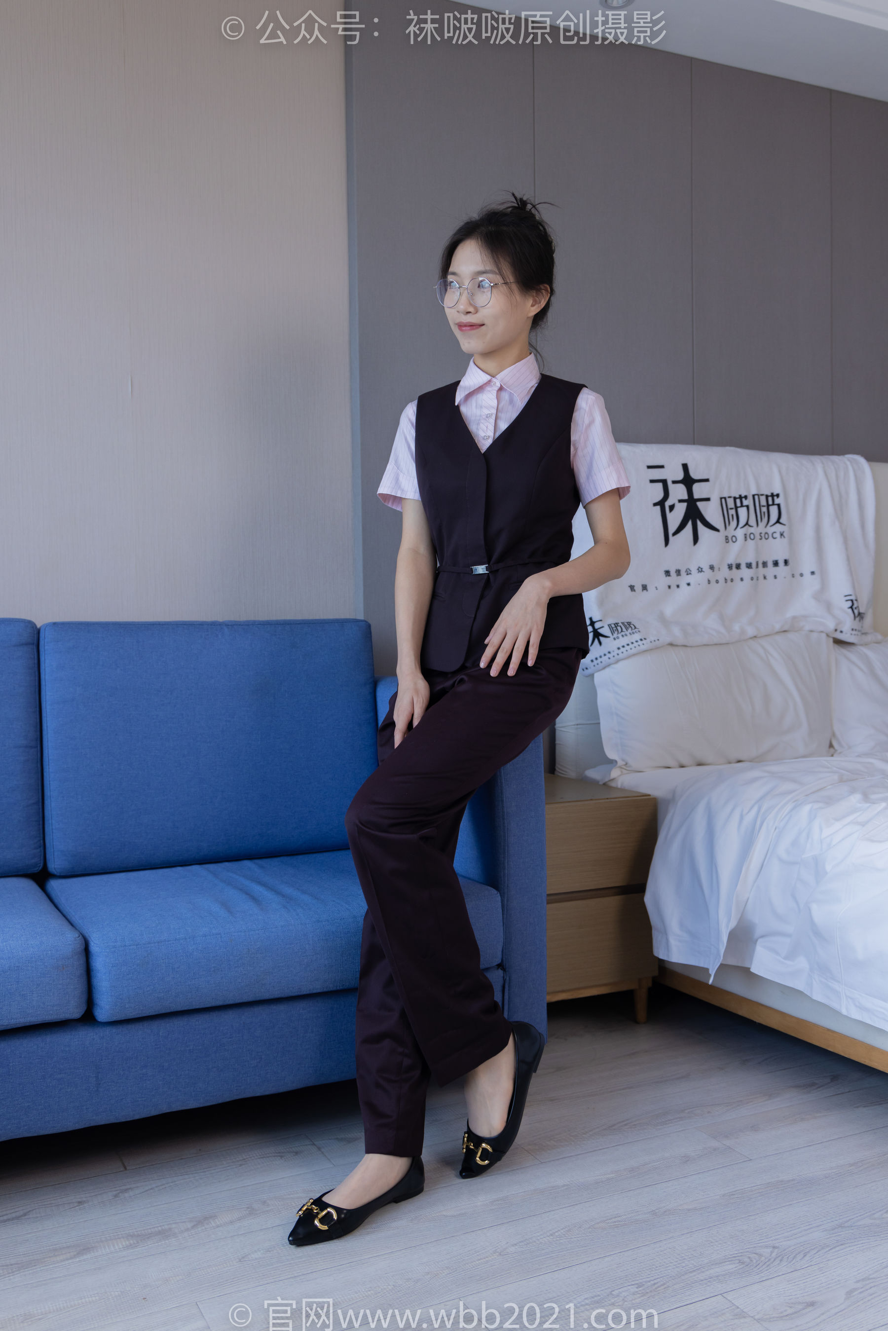 BoBoSocks袜啵啵 No.271 芝士 -平底鞋、短肉丝、银行制服