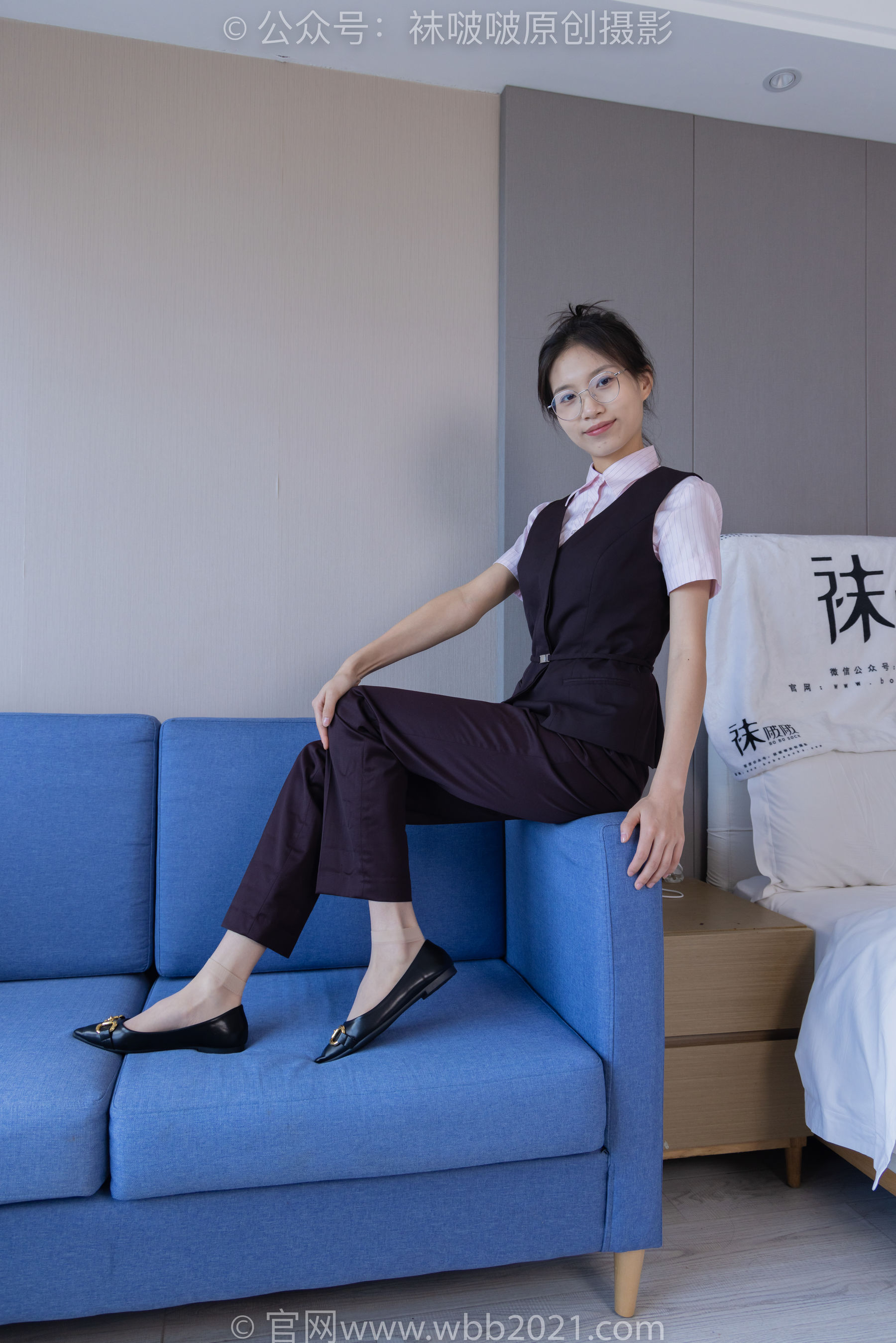 BoBoSocks袜啵啵 No.271 芝士 -平底鞋、短肉丝、银行制服