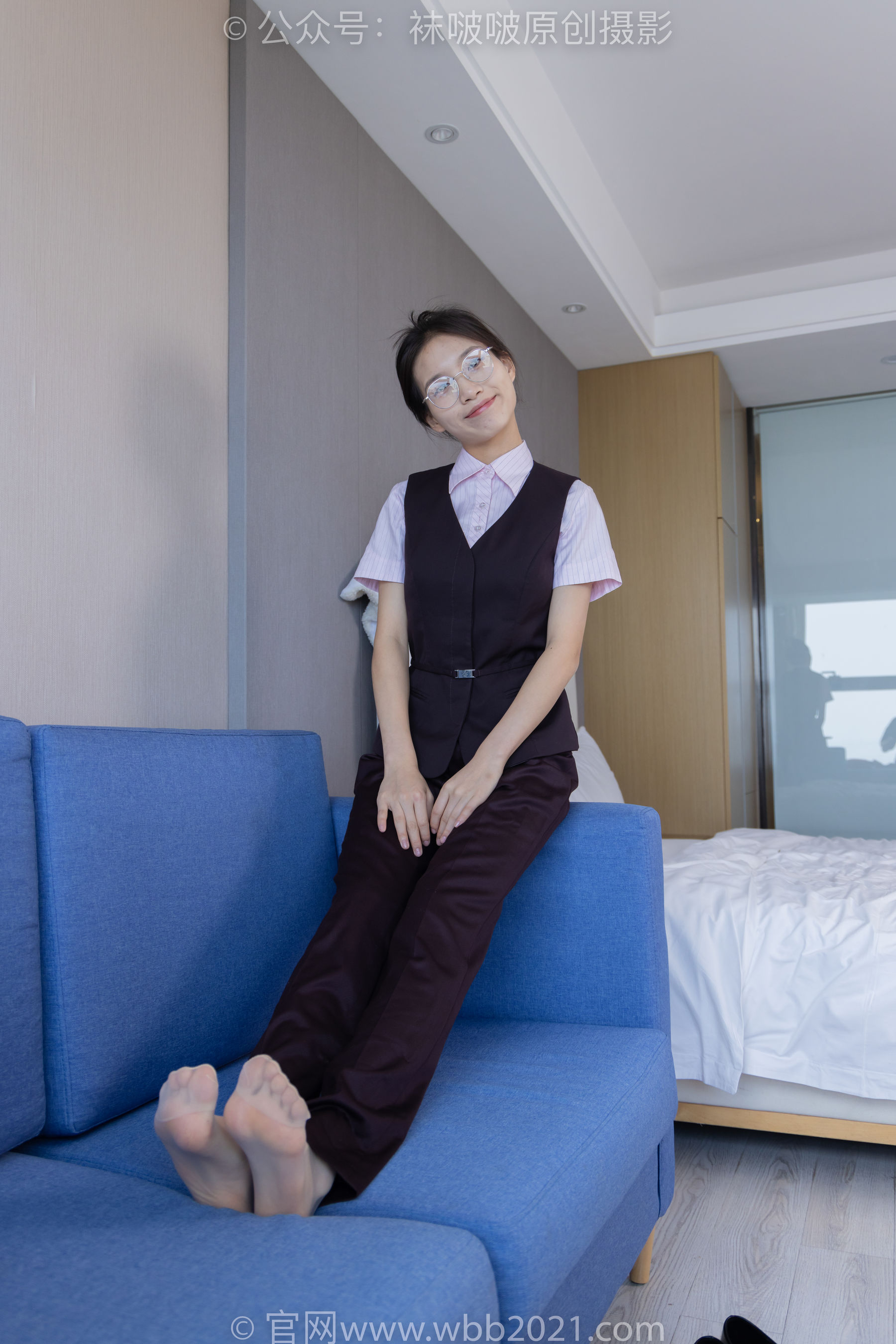 BoBoSocks袜啵啵 No.271 芝士 -平底鞋、短肉丝、银行制服