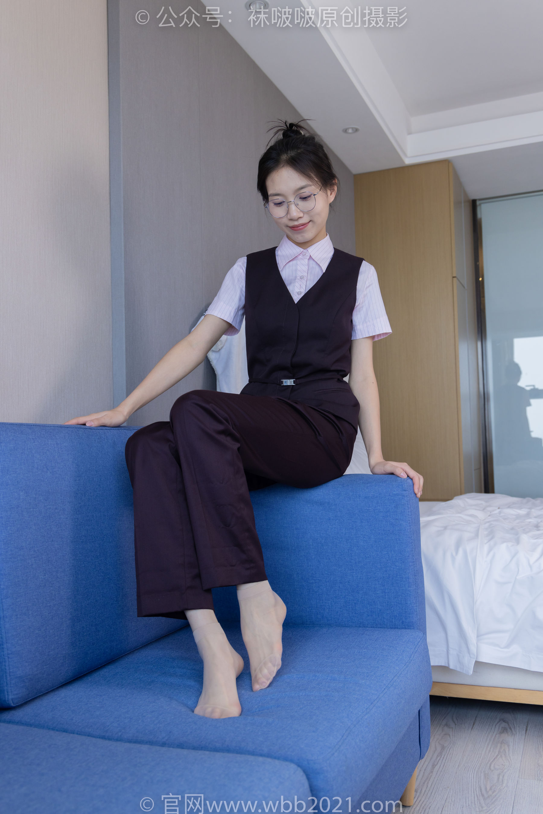 BoBoSocks袜啵啵 No.271 芝士 -平底鞋、短肉丝、银行制服