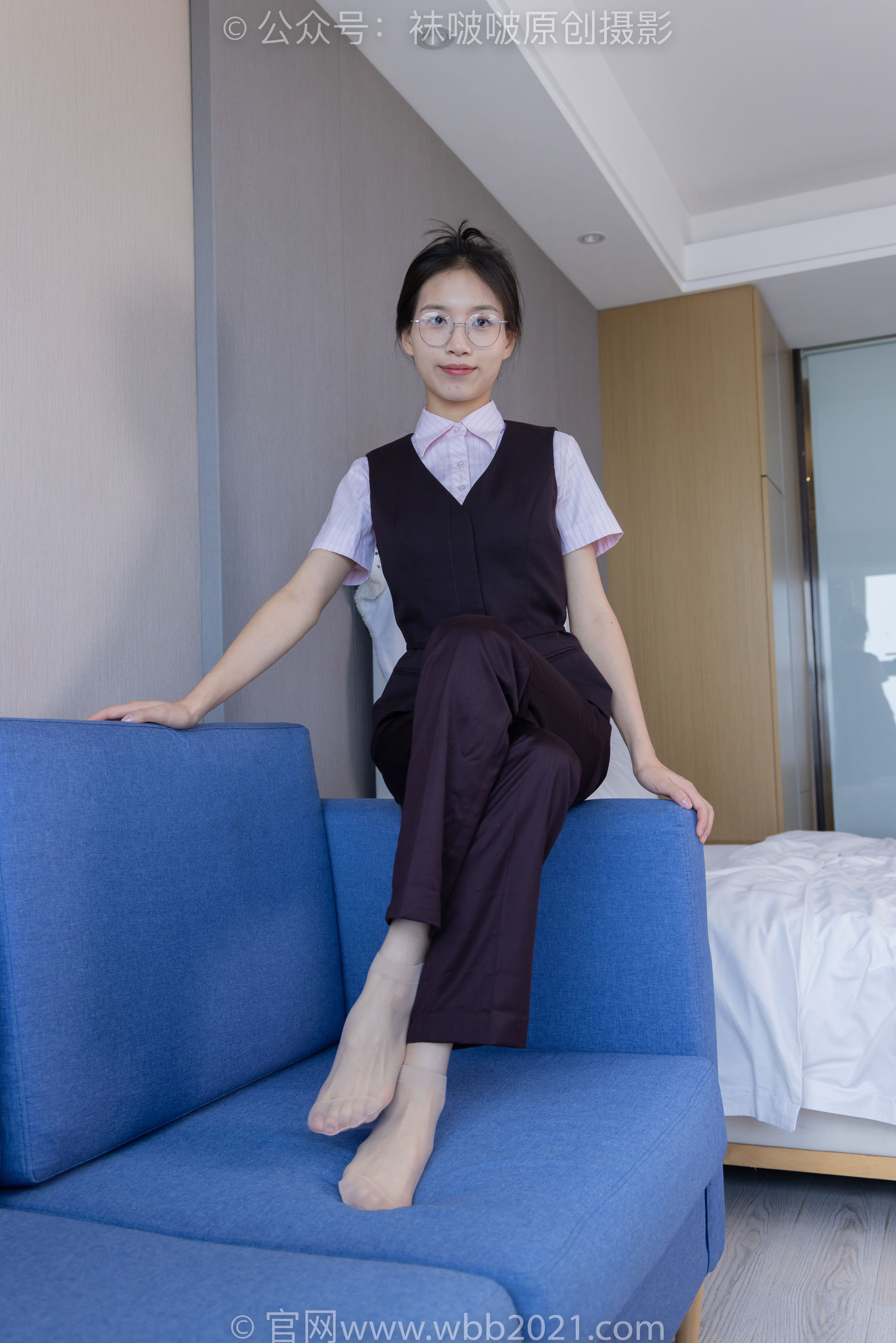 BoBoSocks袜啵啵 No.271 芝士 -平底鞋、短肉丝、银行制服
