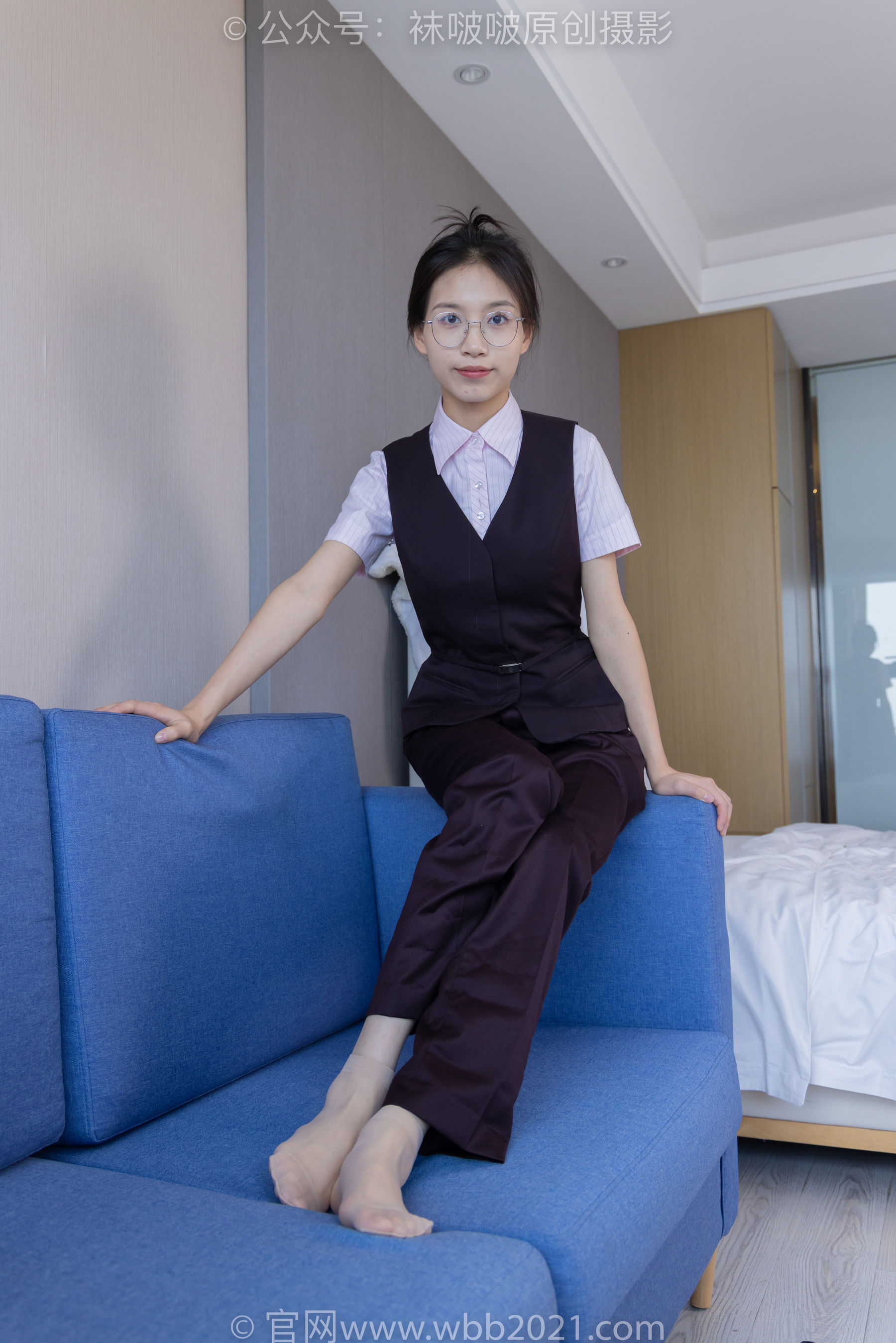 BoBoSocks袜啵啵 No.271 芝士 -平底鞋、短肉丝、银行制服