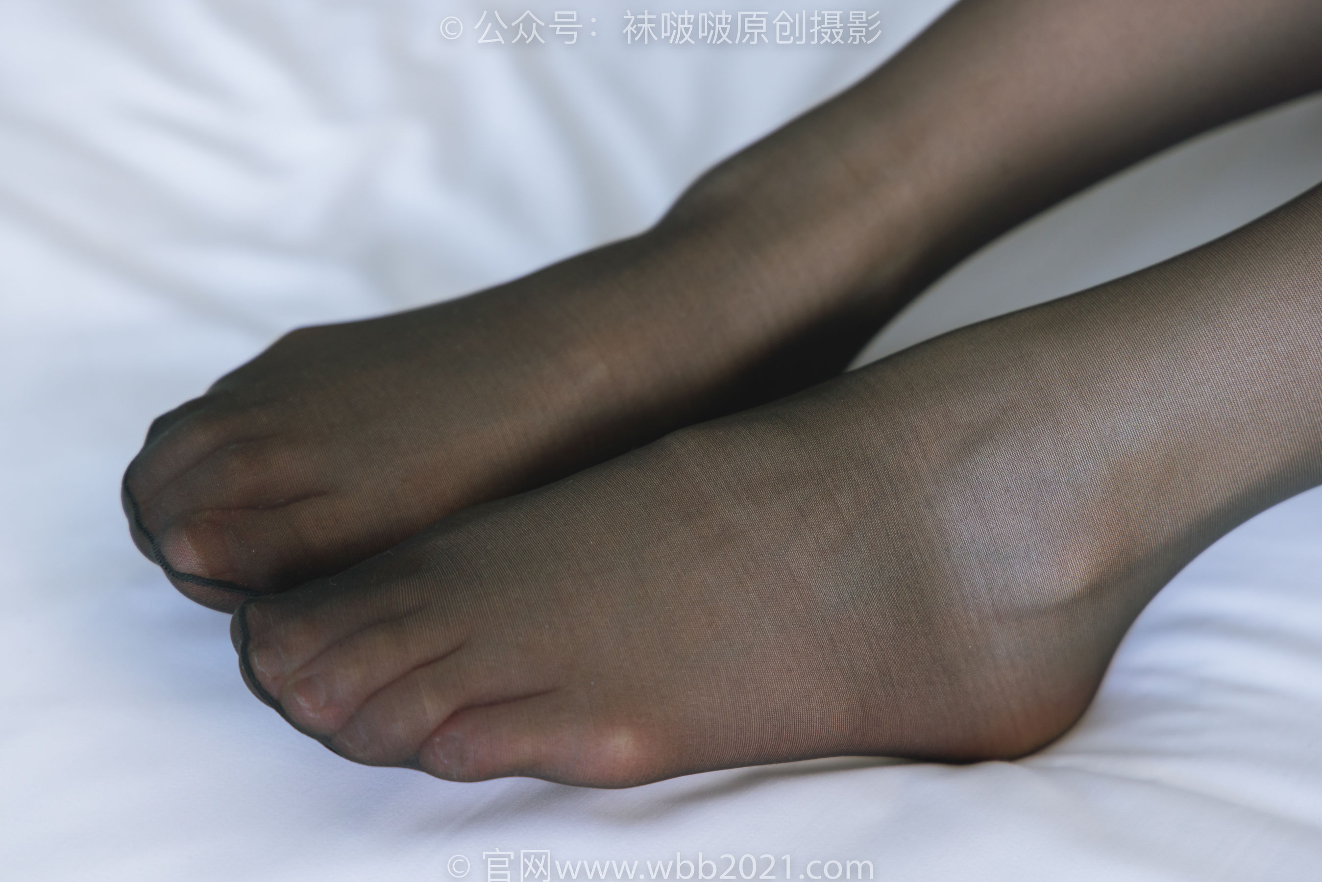 BoBoSocks袜啵啵 No.273 小沫 -运动鞋、粉色棉袜、黑丝