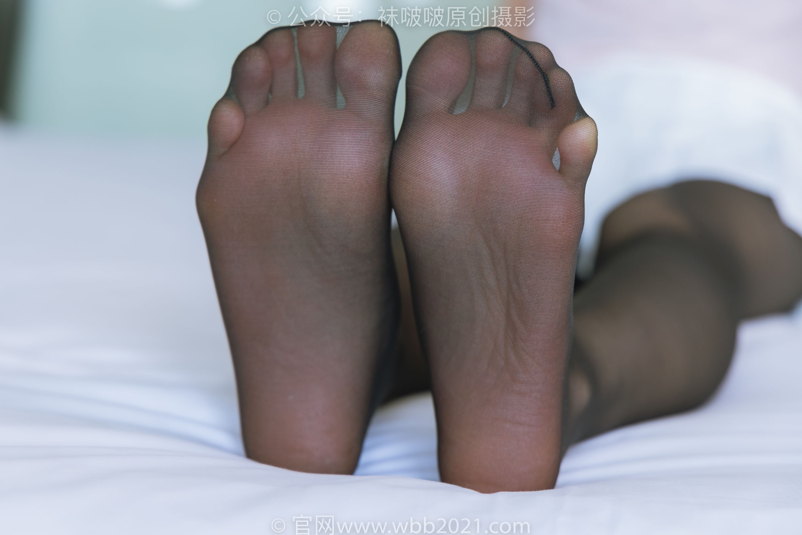 BoBoSocks袜啵啵 No.273 小沫 -运动鞋、粉色棉袜、黑丝