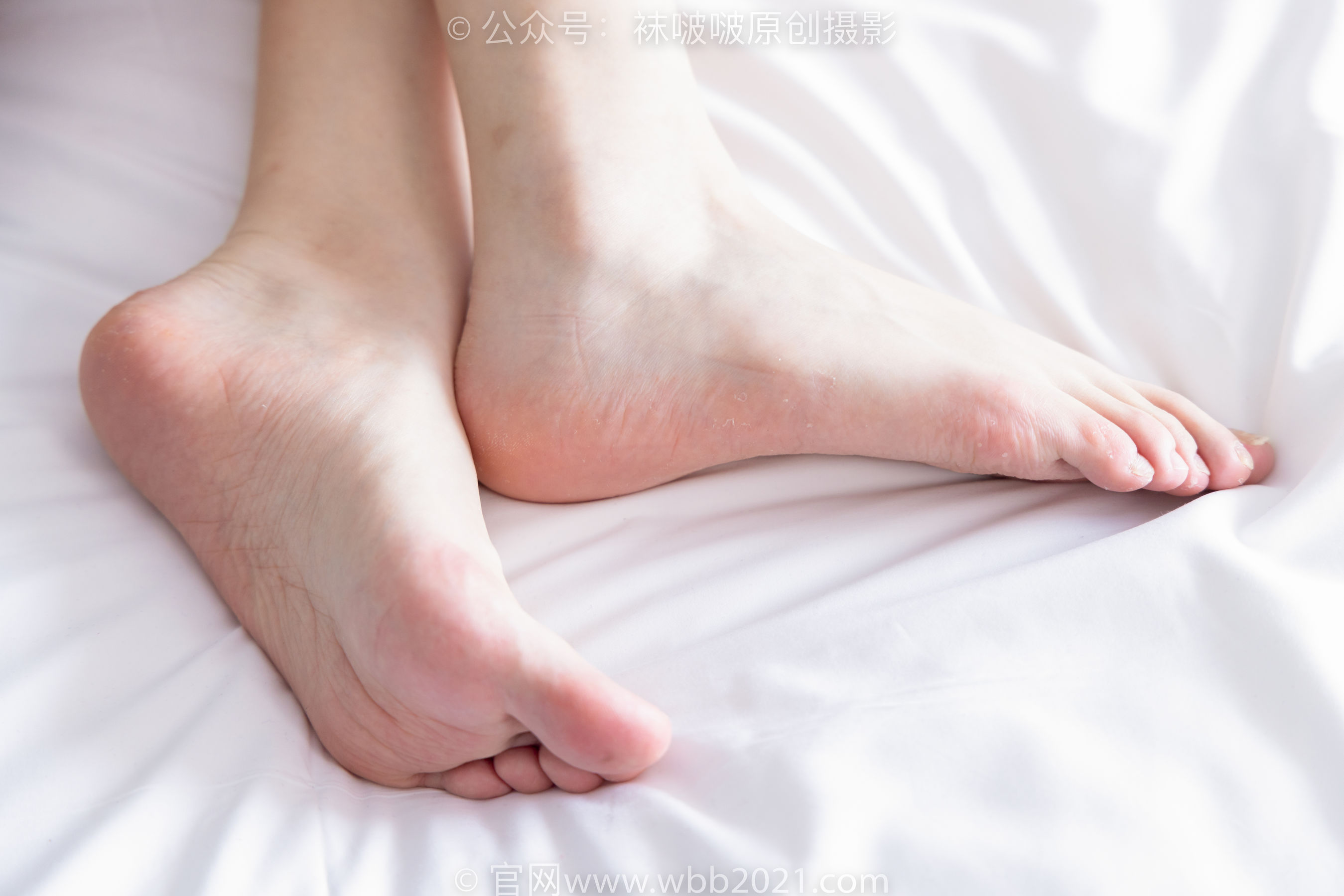 BoBoSocks袜啵啵 No.275小甜豆  -高跟鞋、板鞋、单腿黑丝、单腿白棉袜、裸足