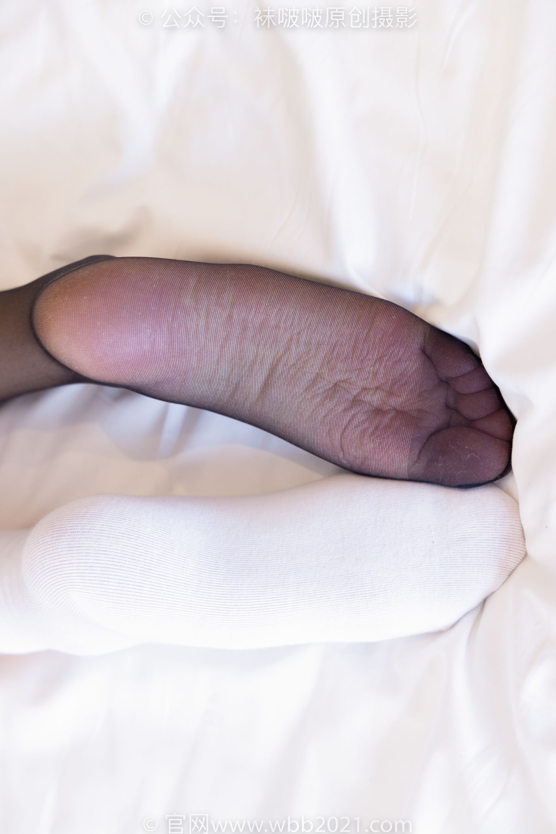 BoBoSocks袜啵啵 No.275小甜豆  -高跟鞋、板鞋、单腿黑丝、单腿白棉袜、裸足