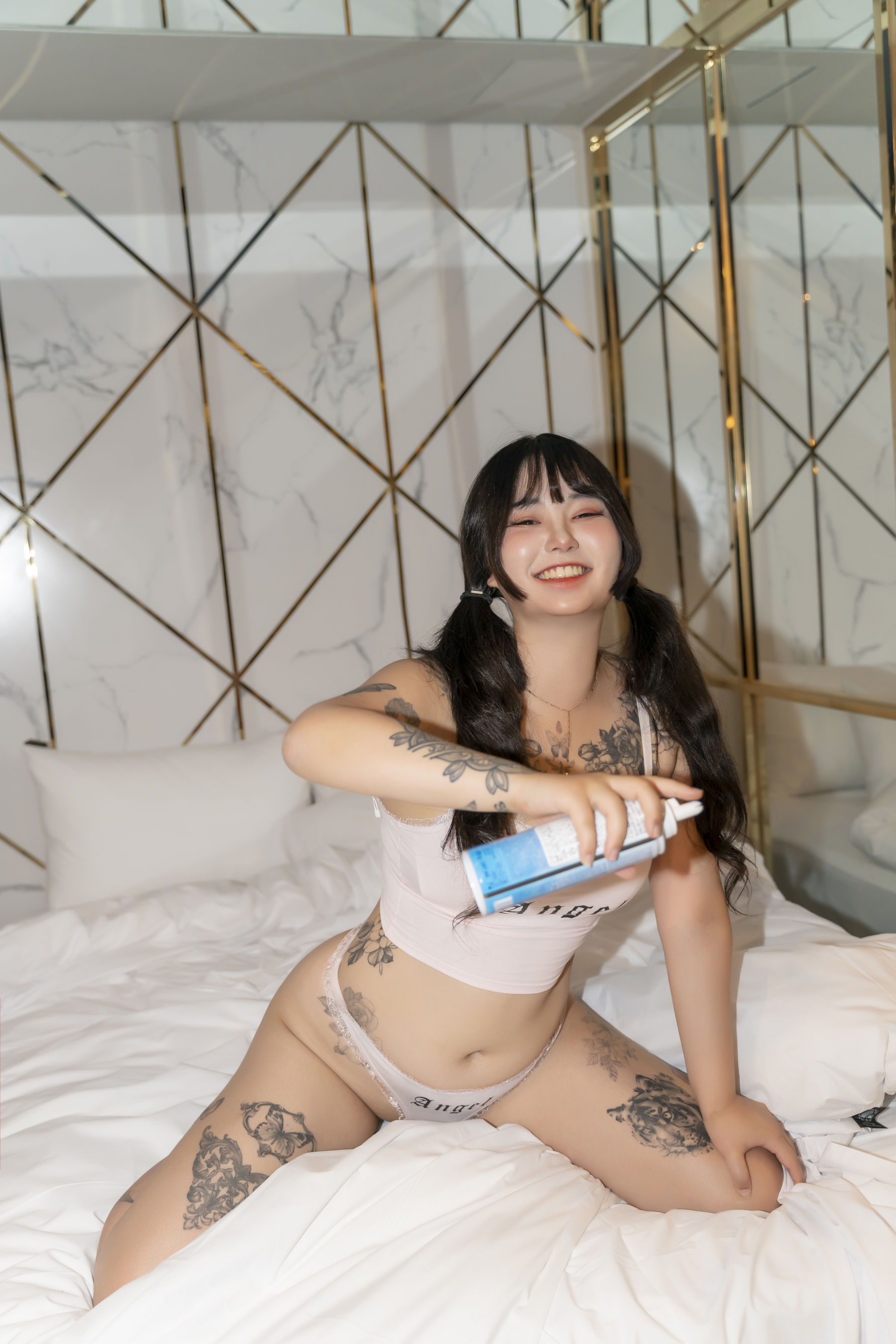 Boyeon Jeon - Motel