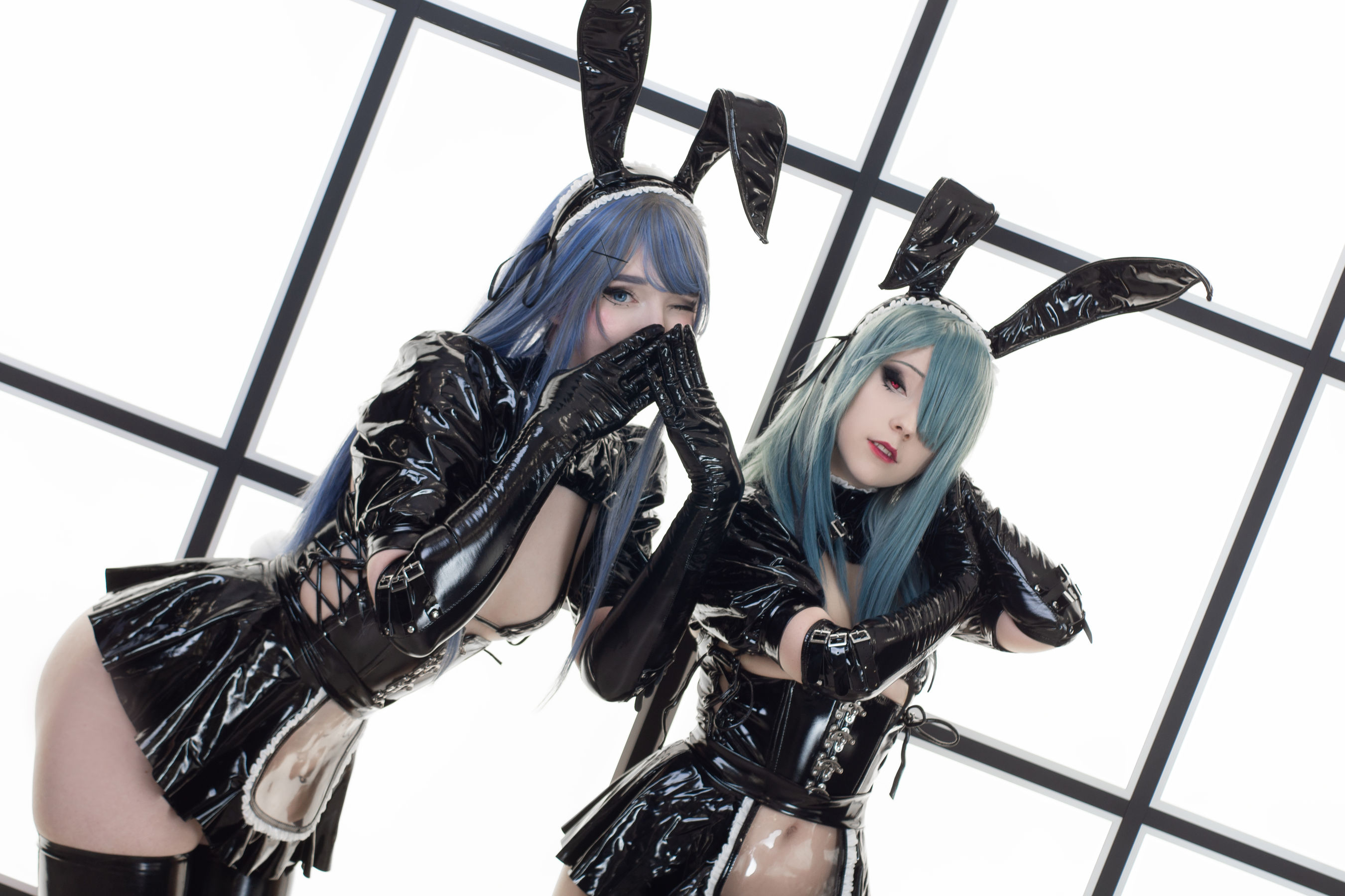 Candy Ball - Latex Bunny Twins