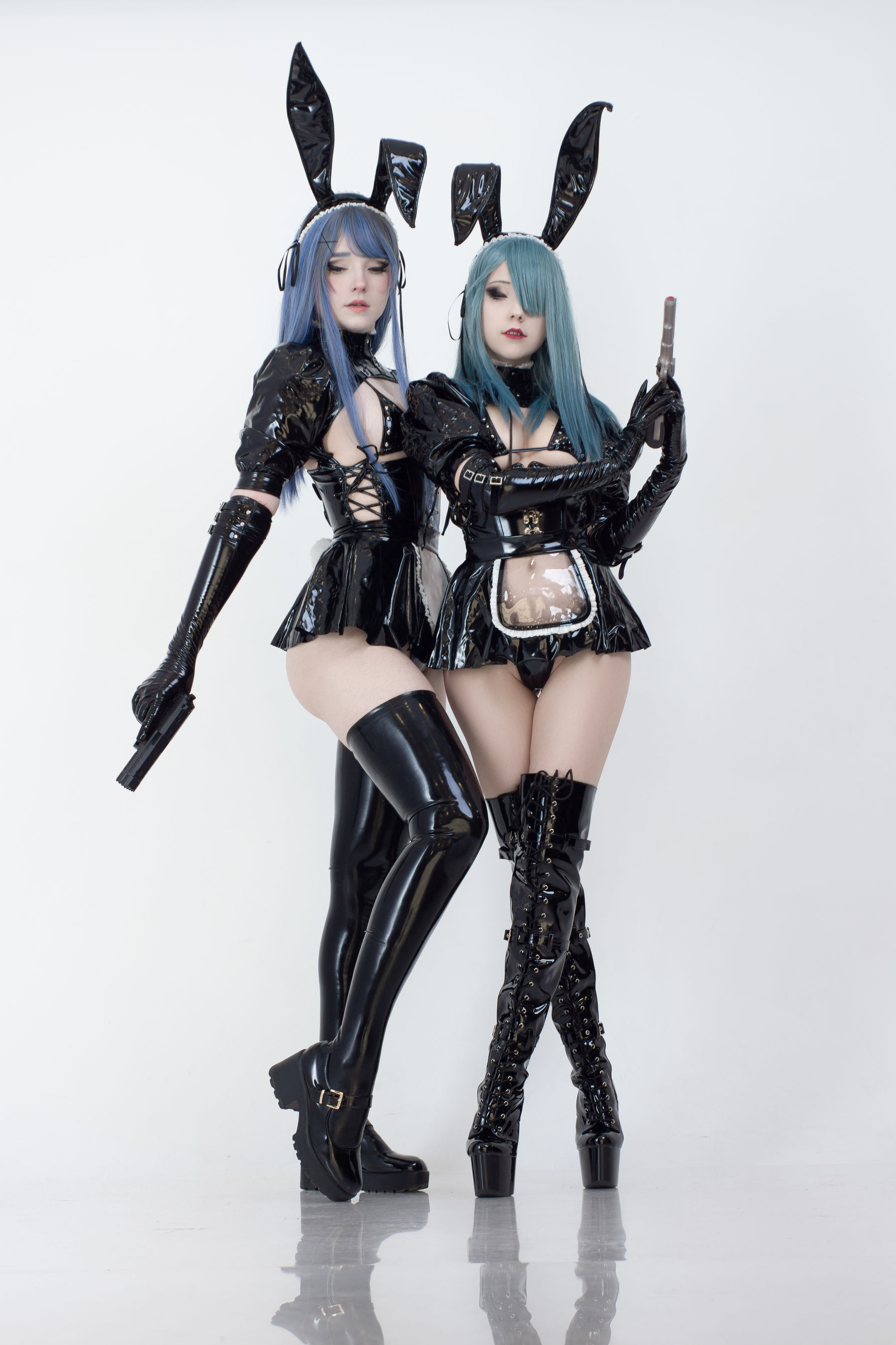 Candy Ball - Latex Bunny Twins