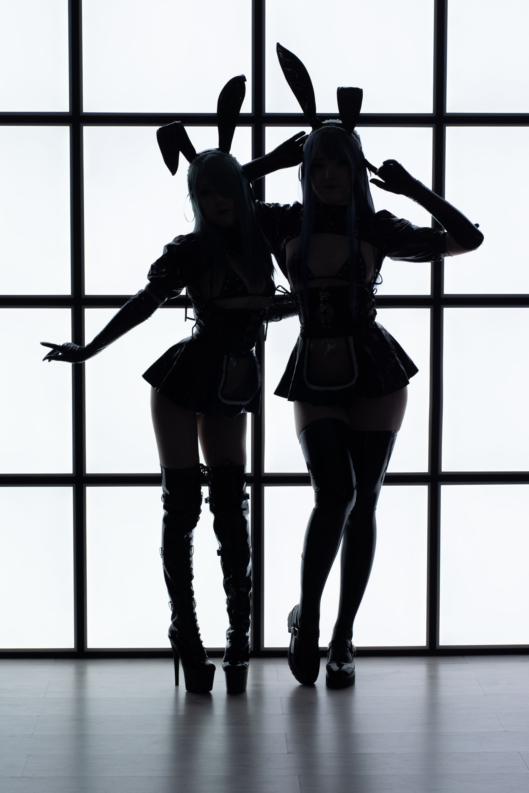 Candy Ball - Latex Bunny Twins