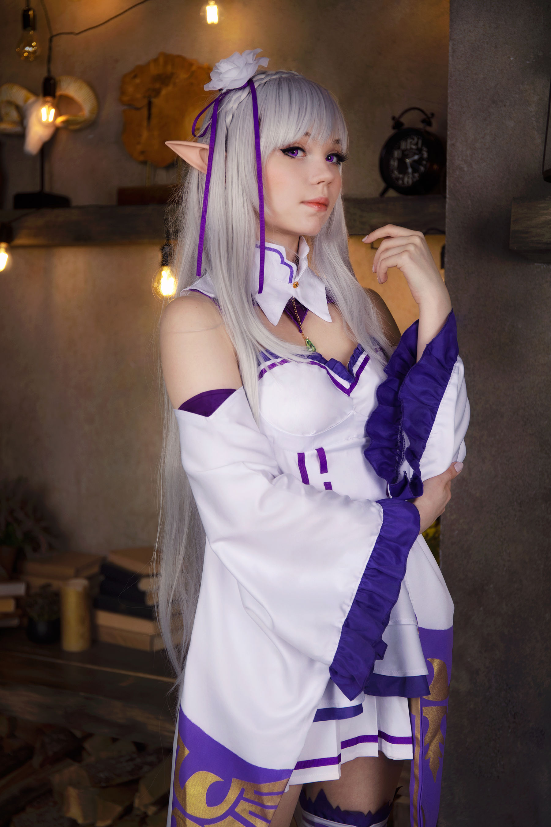 Caticornplay - Emilia