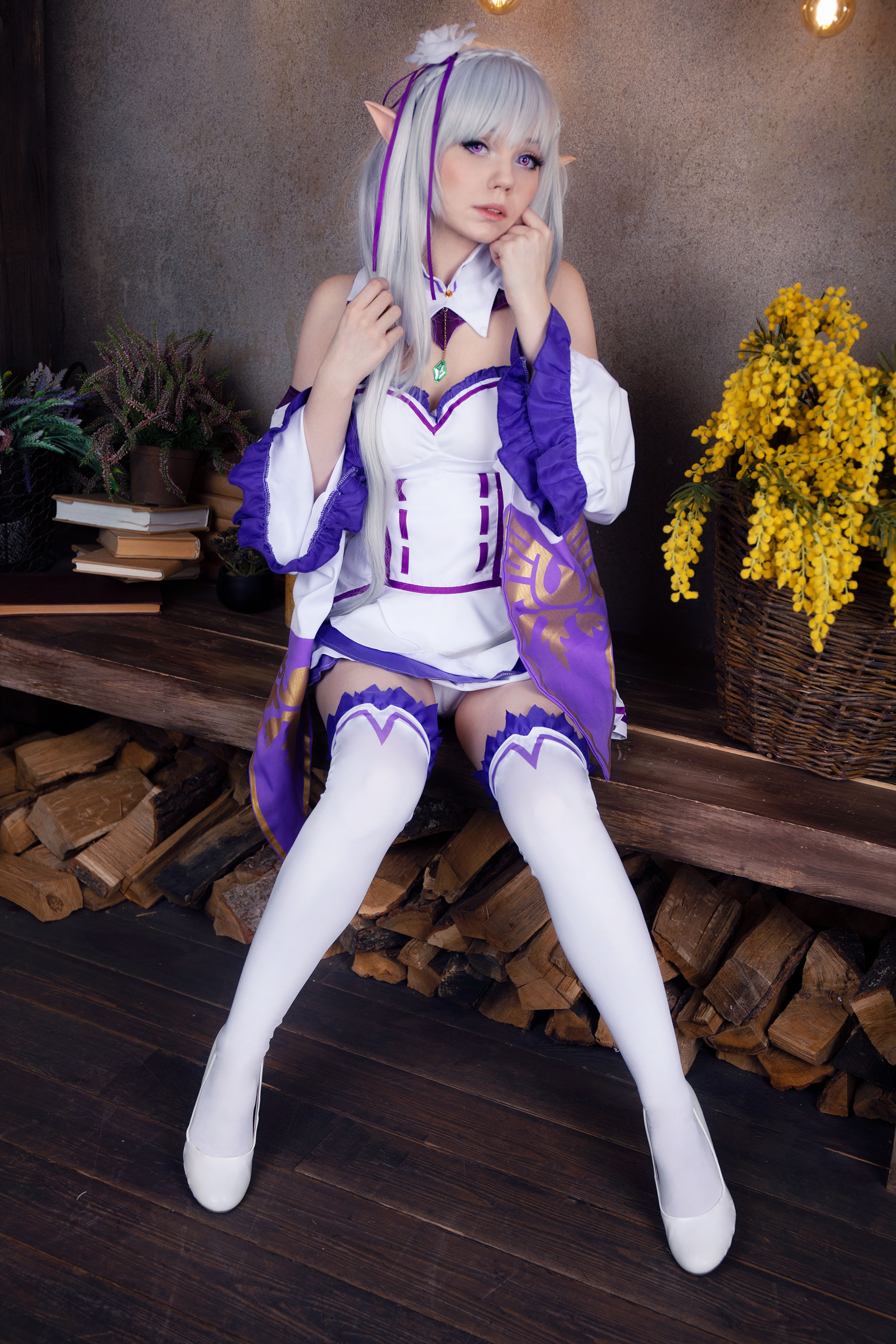Caticornplay - Emilia