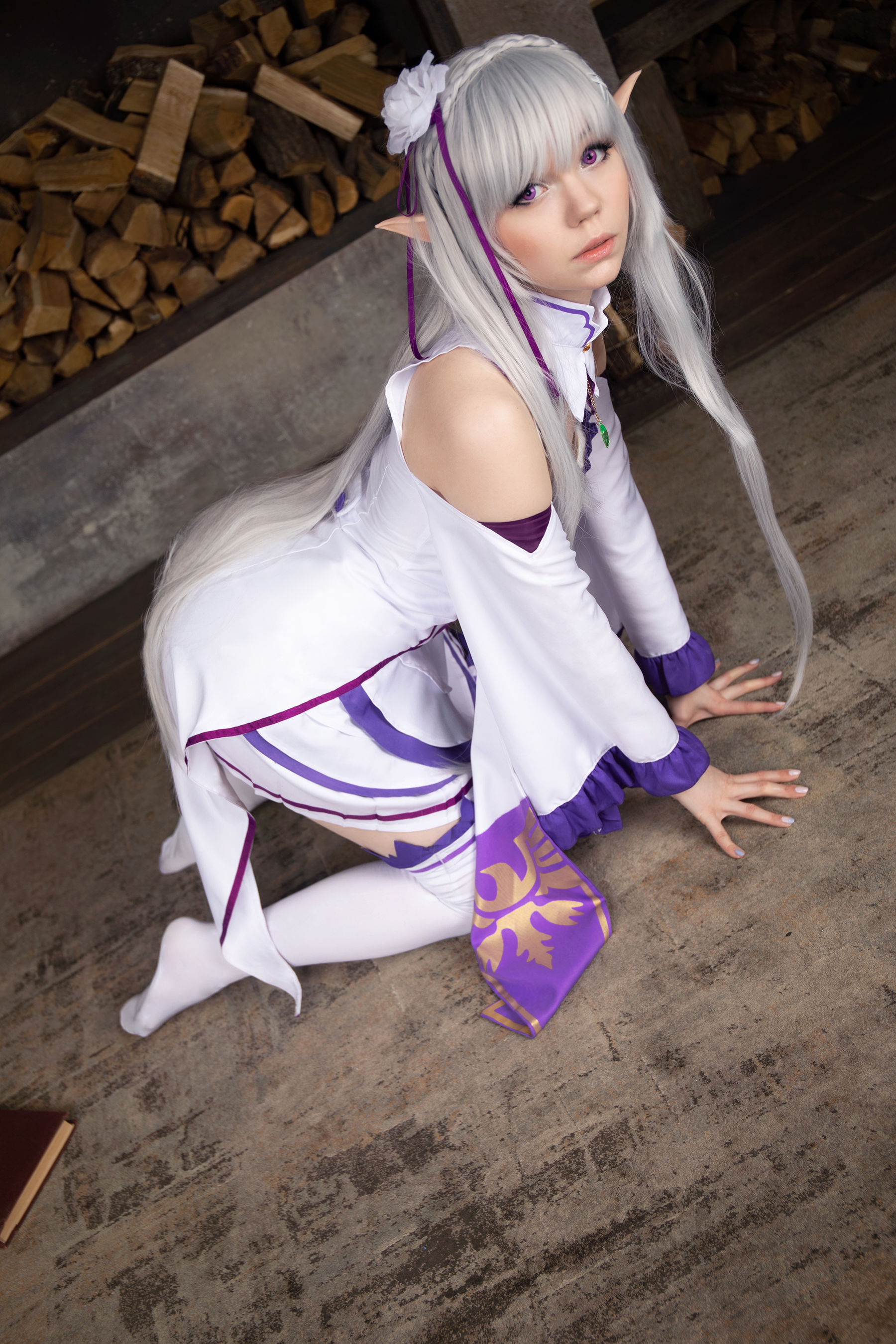 Caticornplay - Emilia