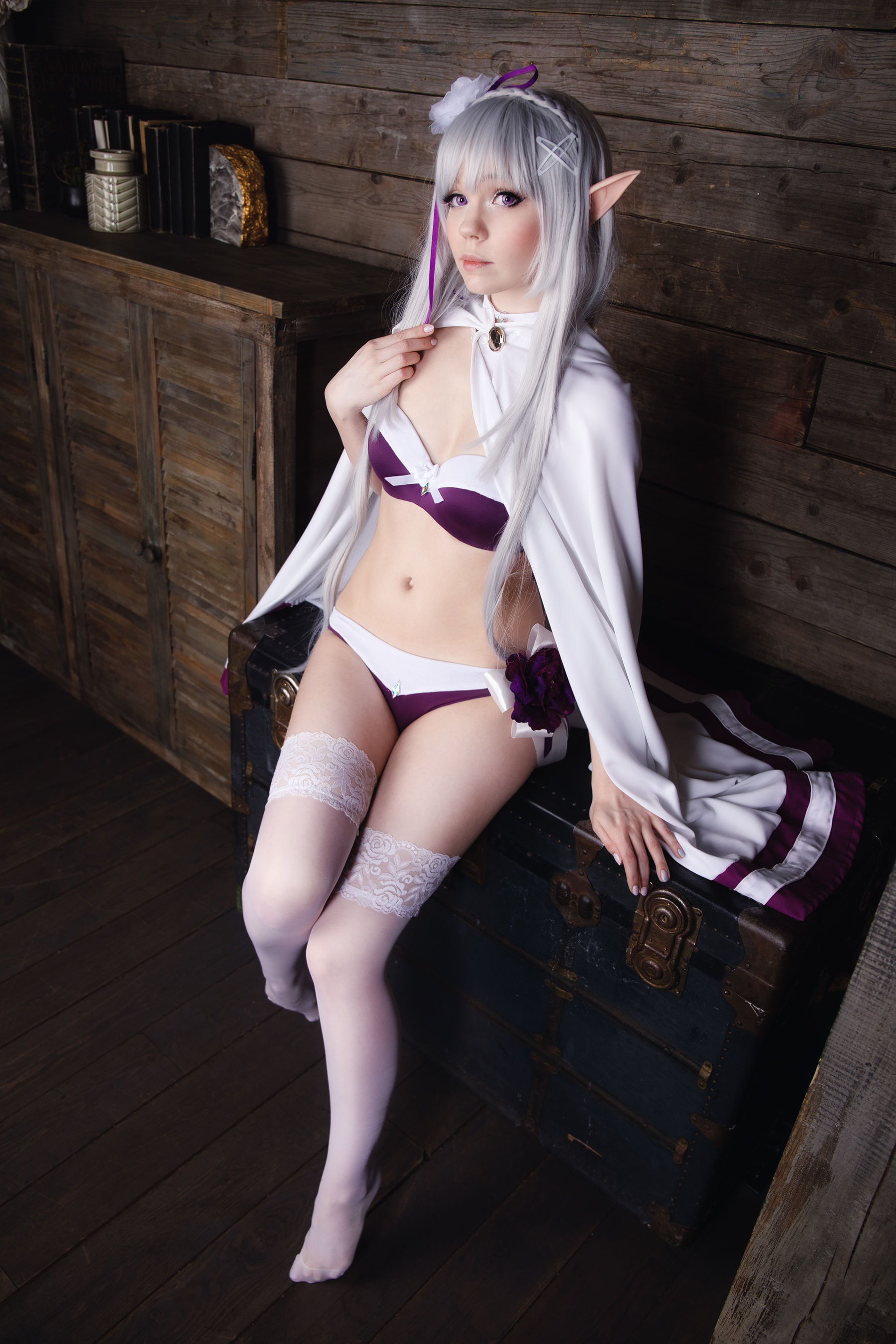 Caticornplay - Emilia
