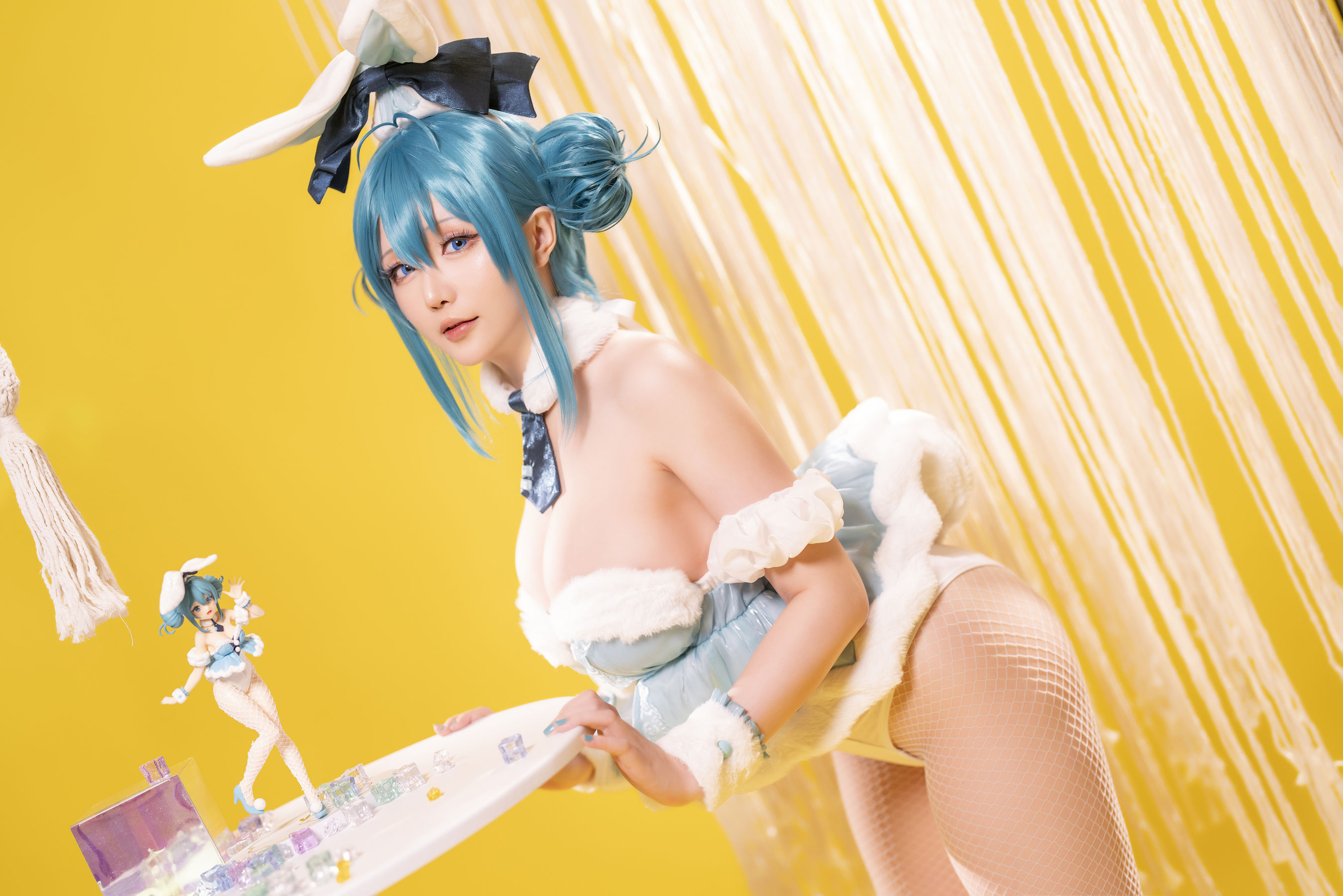 Coser小姐姐星之迟迟 - 初音未来 白兔女郎