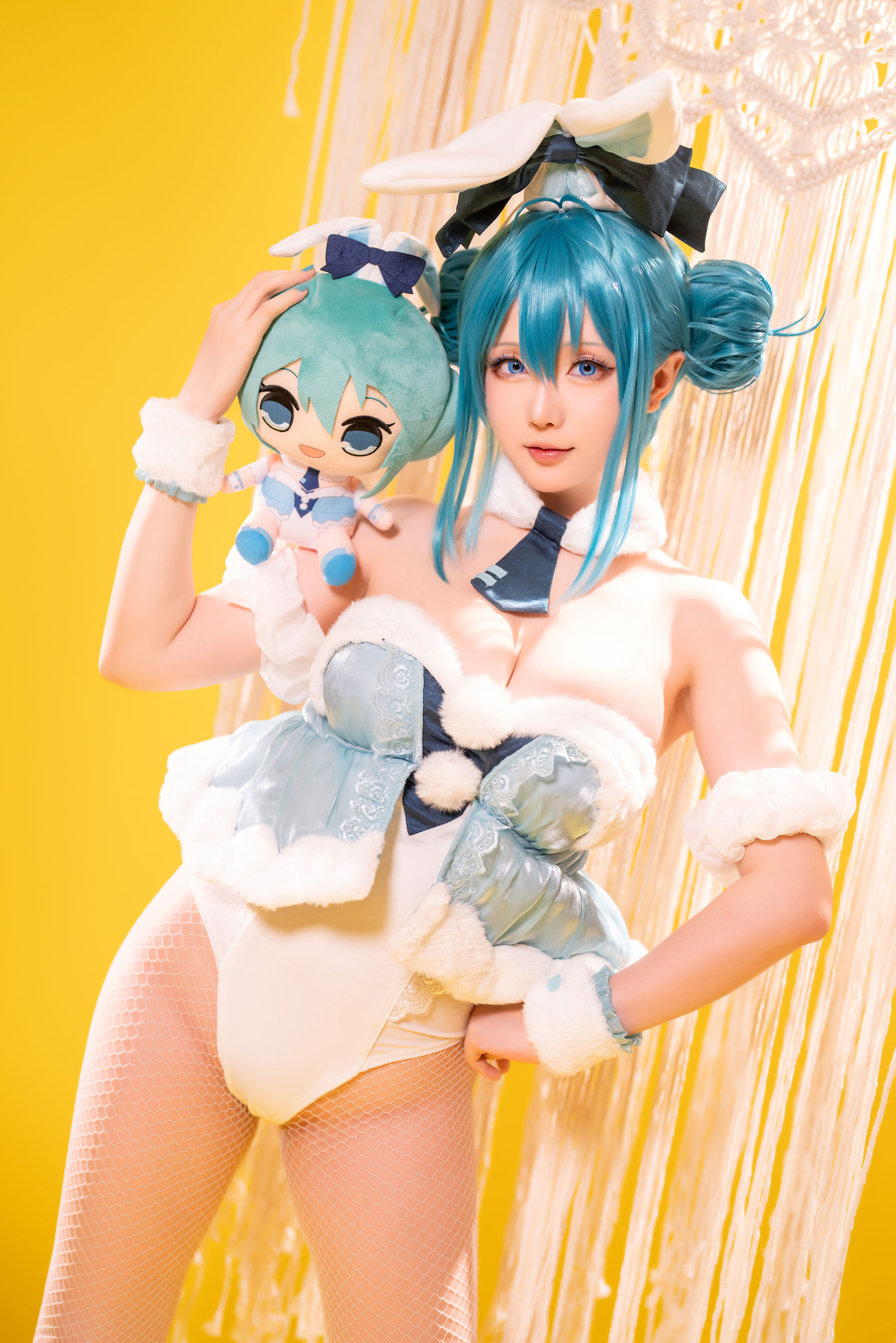 Coser小姐姐星之迟迟 - 初音未来 白兔女郎