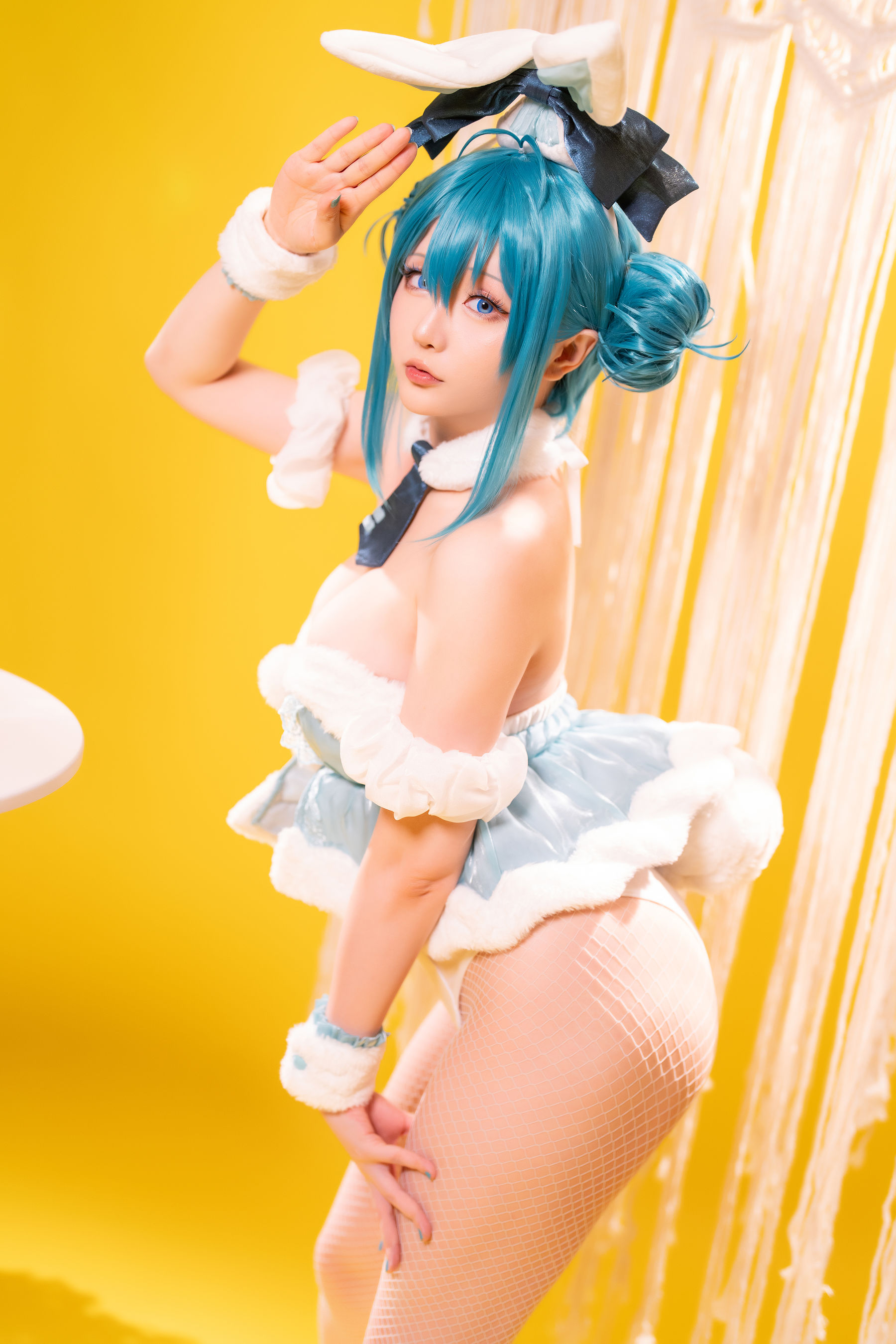 Coser小姐姐星之迟迟 - 初音未来 白兔女郎