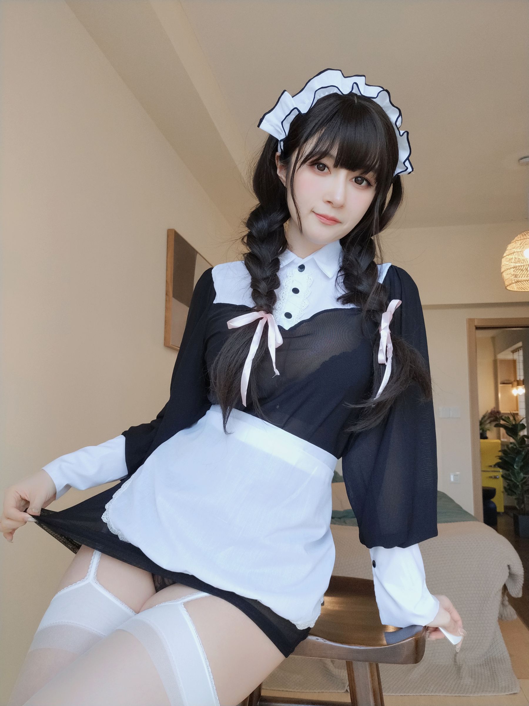 Coser小姐姐白银 - 透明なメイド服