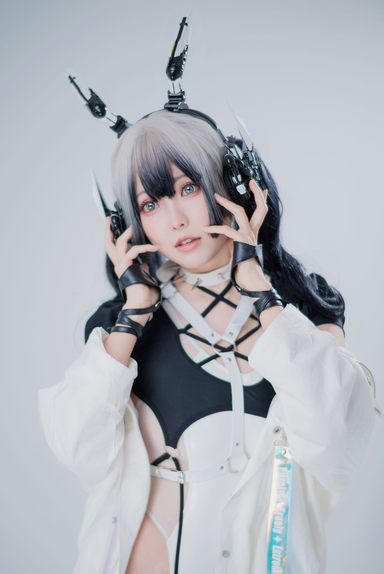 Ely_eee(ElyEE子) - CyberGirl Blanche