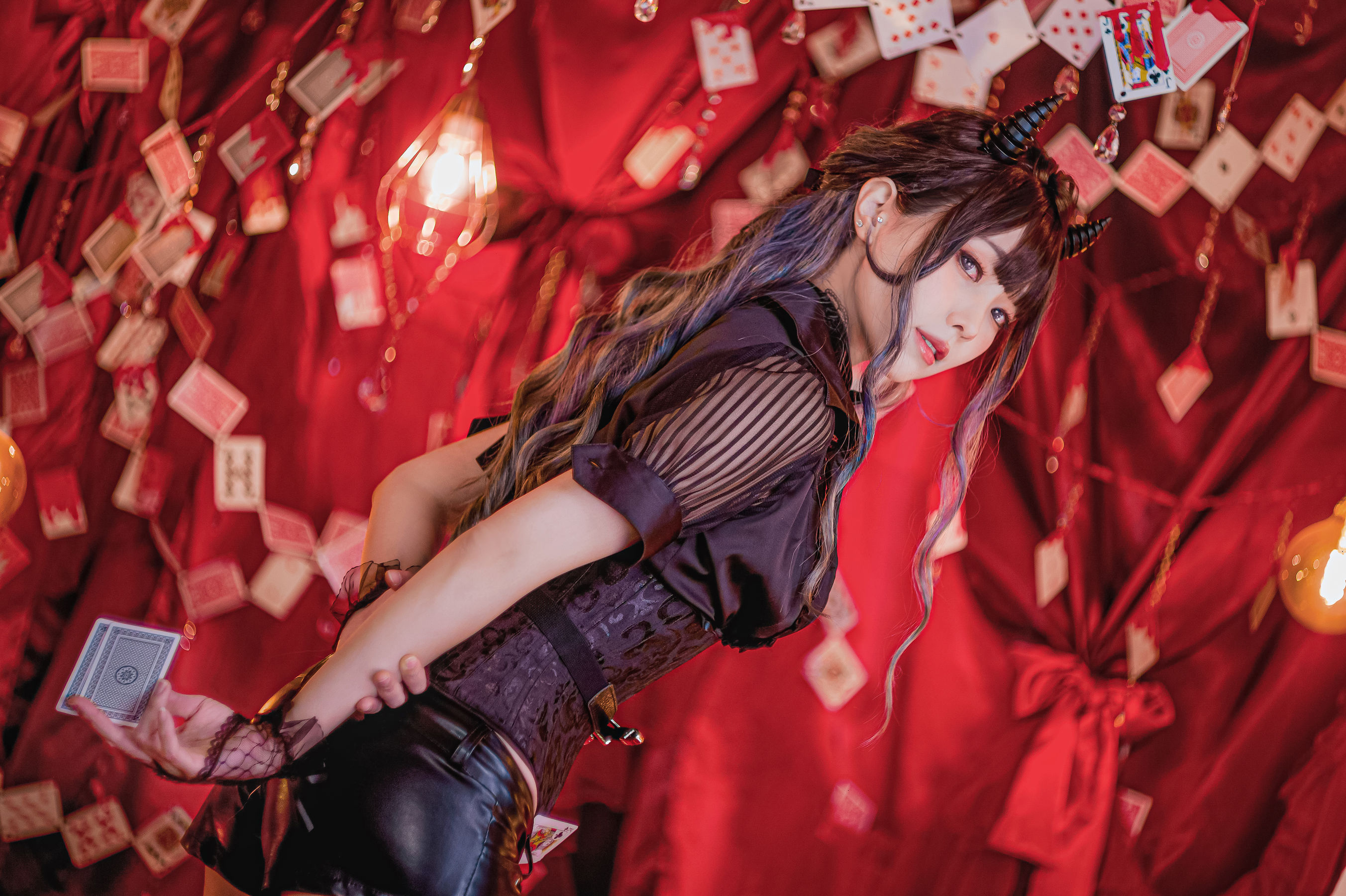 Ely_eee(ElyEE子) - Devil Croupier