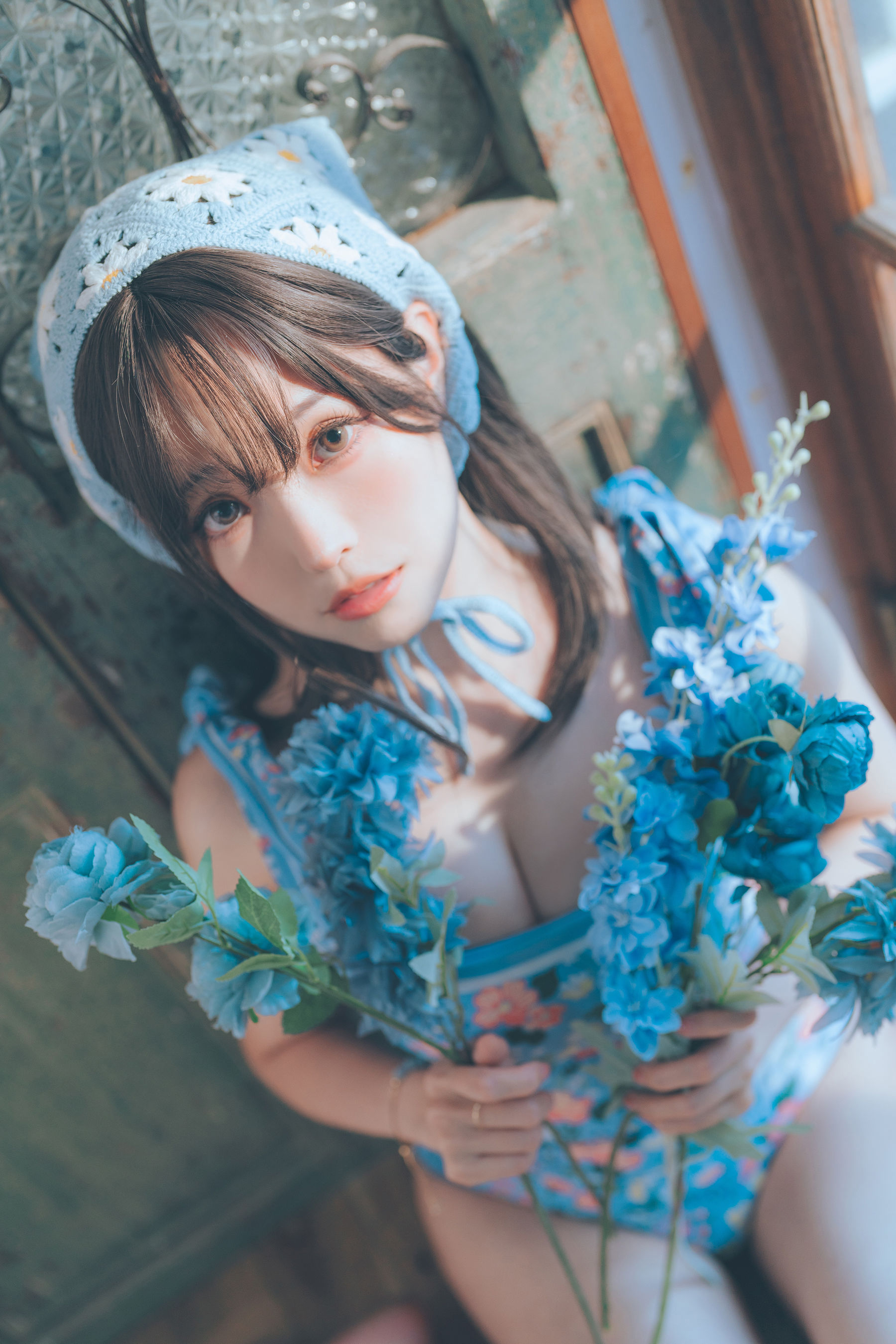 Ely_eee(ElyEE子) - 復古水藍花